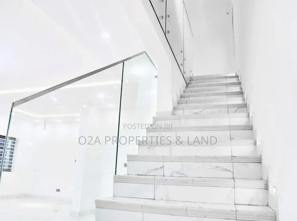 4bdrm House in Adenta, New Legon for sale in New Legon