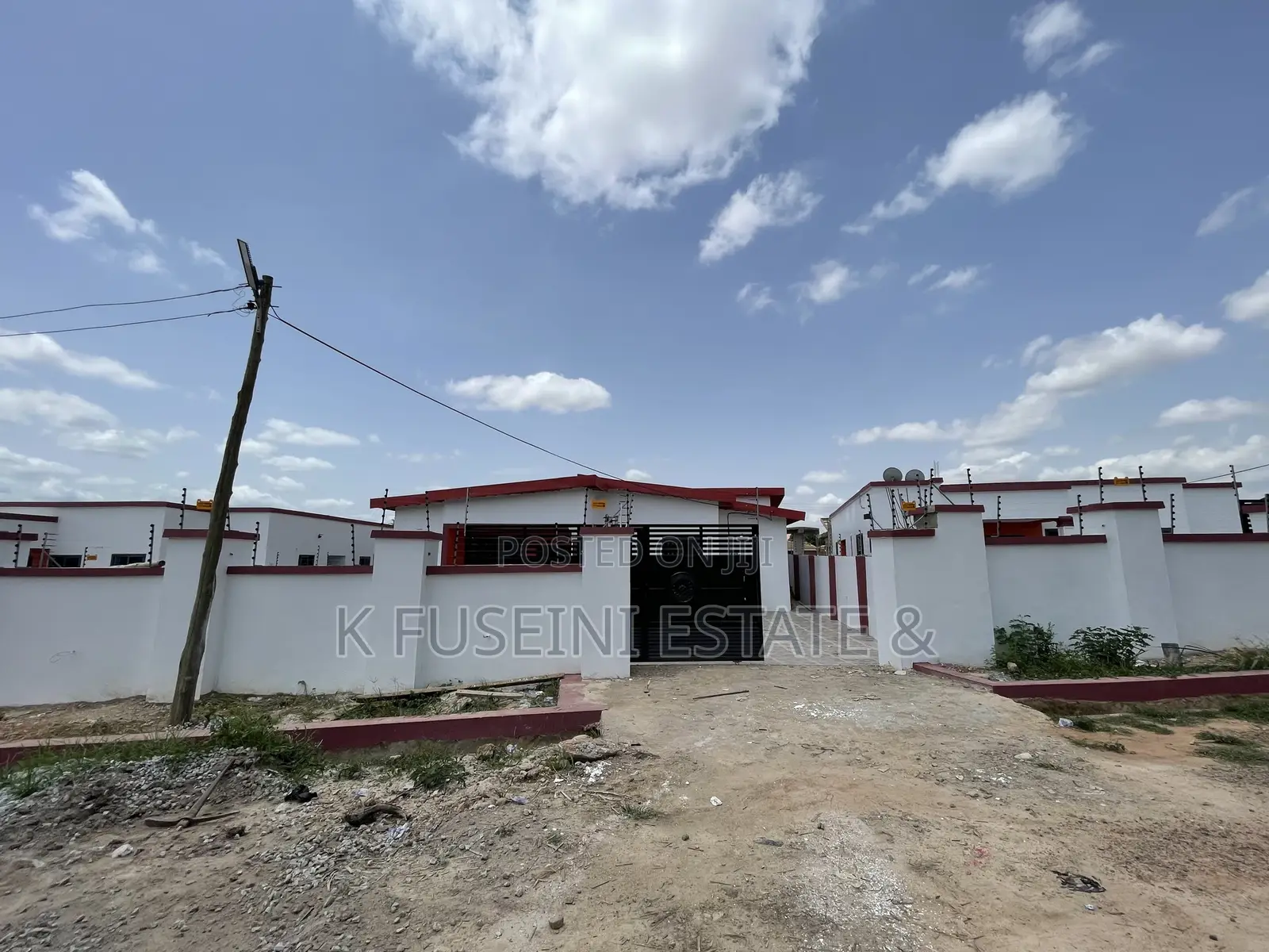 4bdrm House in K Fuseini Estate, Kumasi Metropolitan for sale in Kumasi Metropolitan