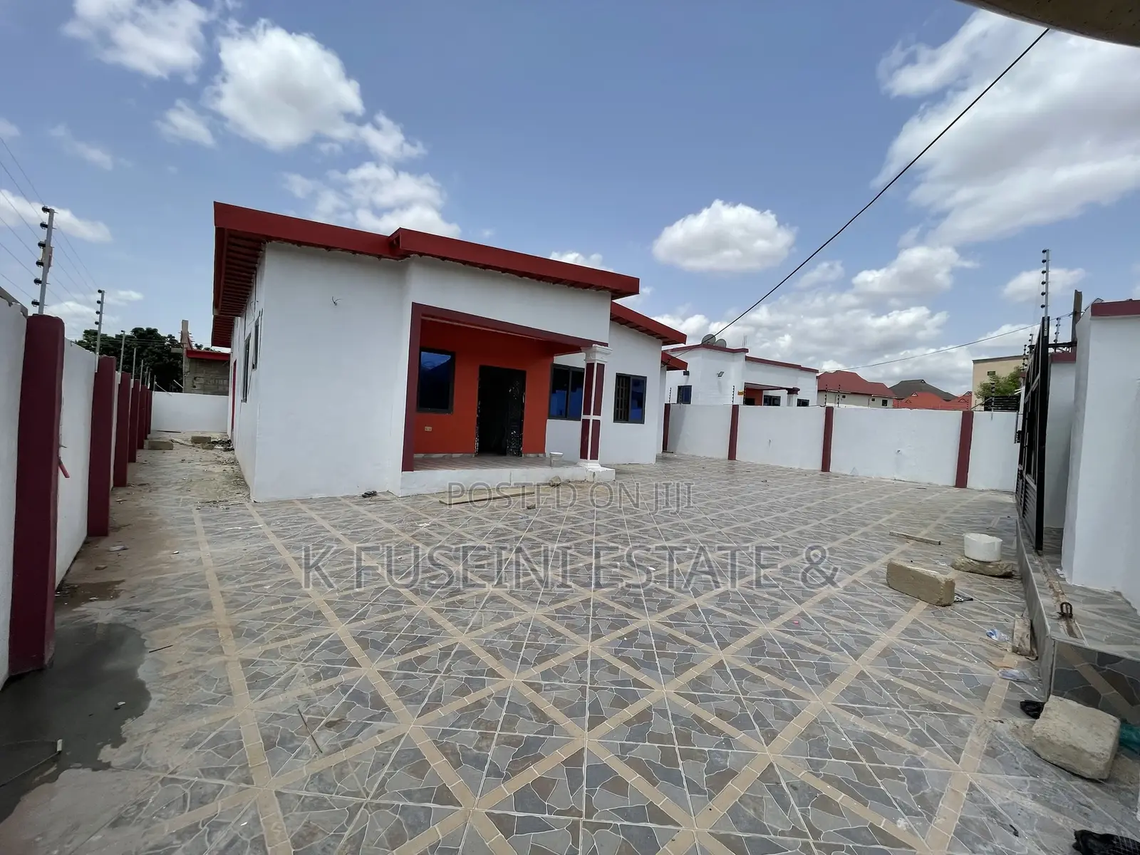 4bdrm House in K Fuseini Estate, Kumasi Metropolitan for sale in Kumasi Metropolitan