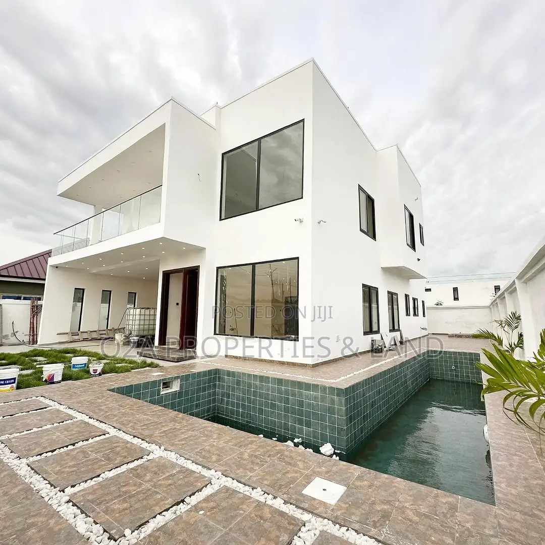 4bdrm House in Lakeside Estate for sale in Lake Side Estate
