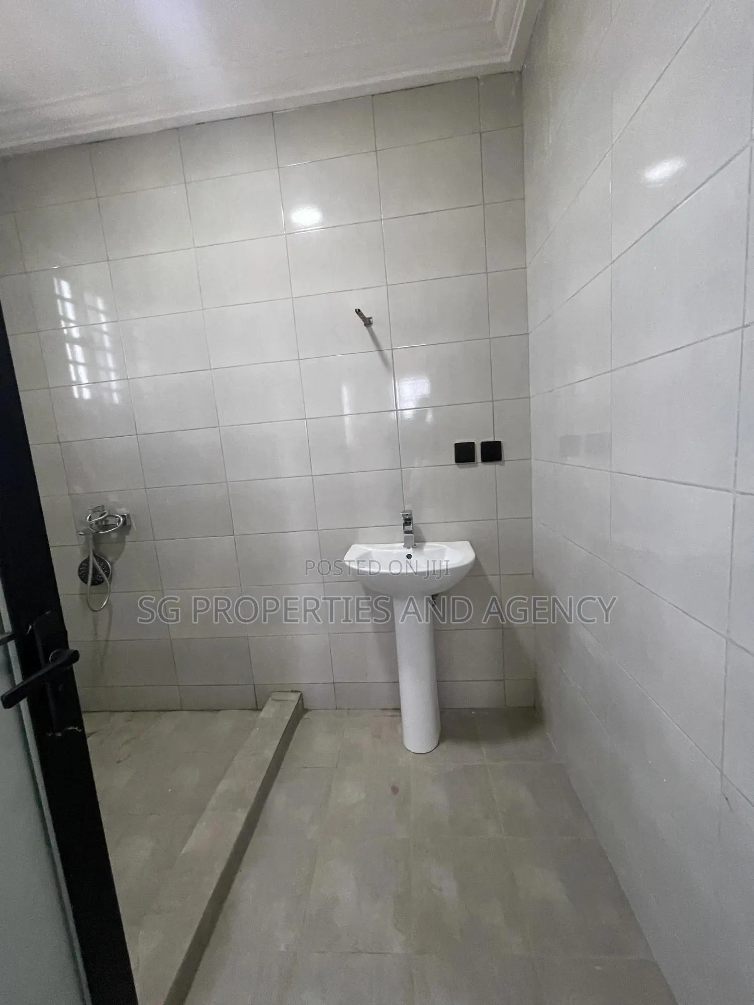 2bdrm Apartment in Klagon, Spintex for rent in Spintex