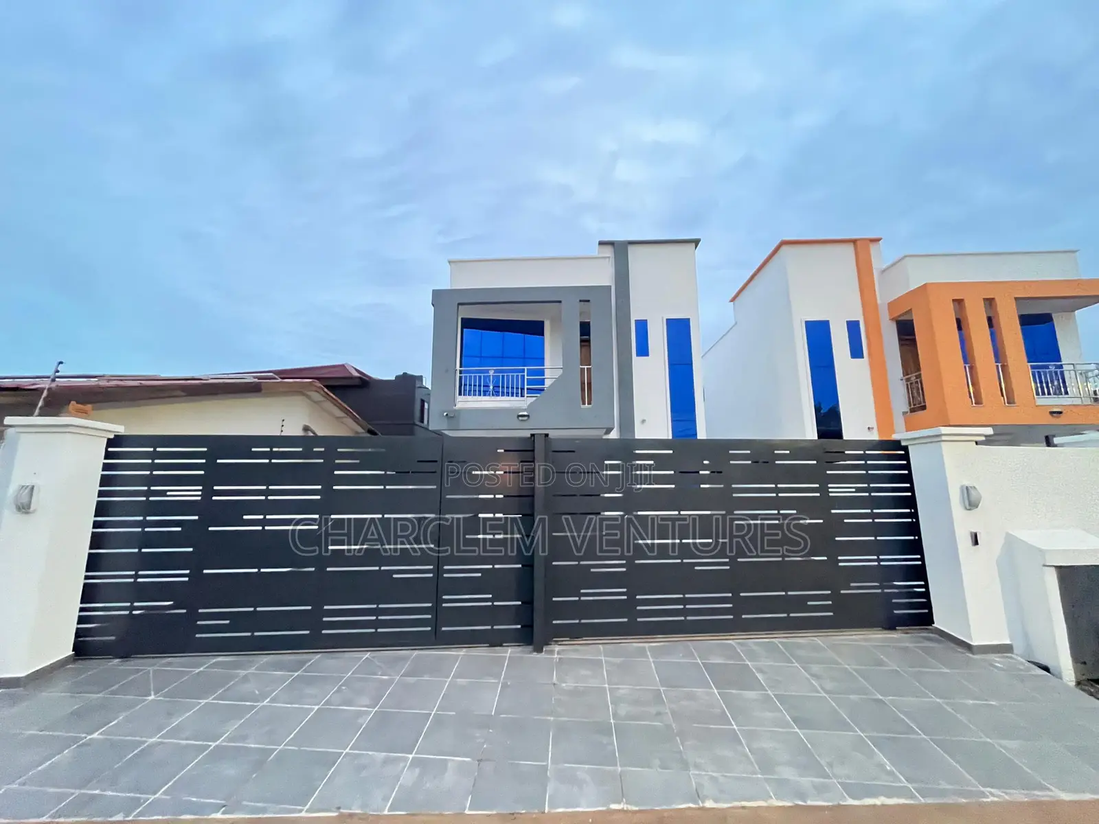 3bdrm House in Charclem Ventures, Adjiriganor for sale in Adjiriganor