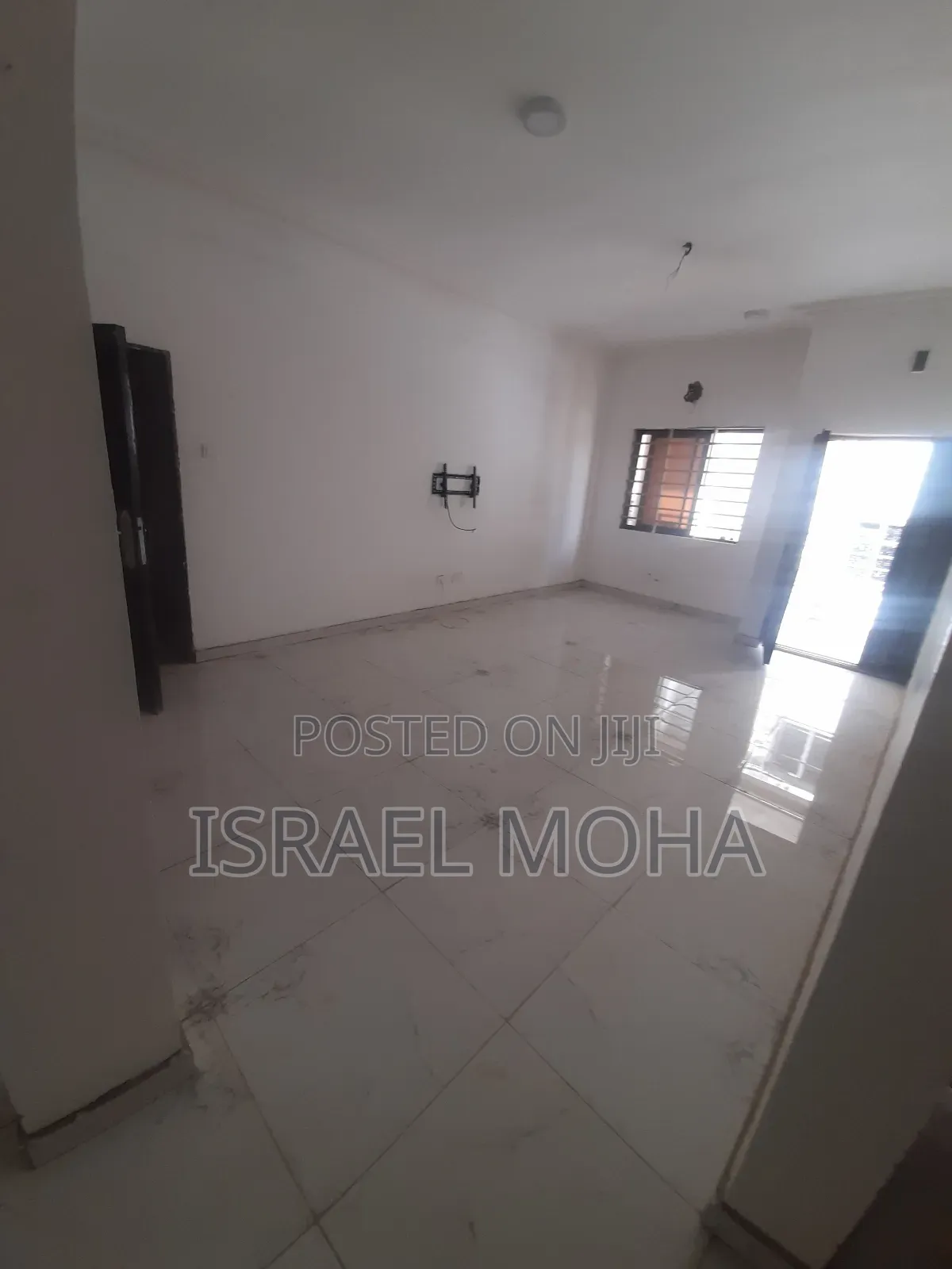 2bdrm Apartment in Lakeside for rent in Lake Side Estate