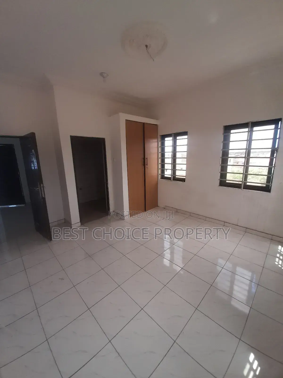2bdrm Apartment in Lakeside for rent in Lake Side Estate