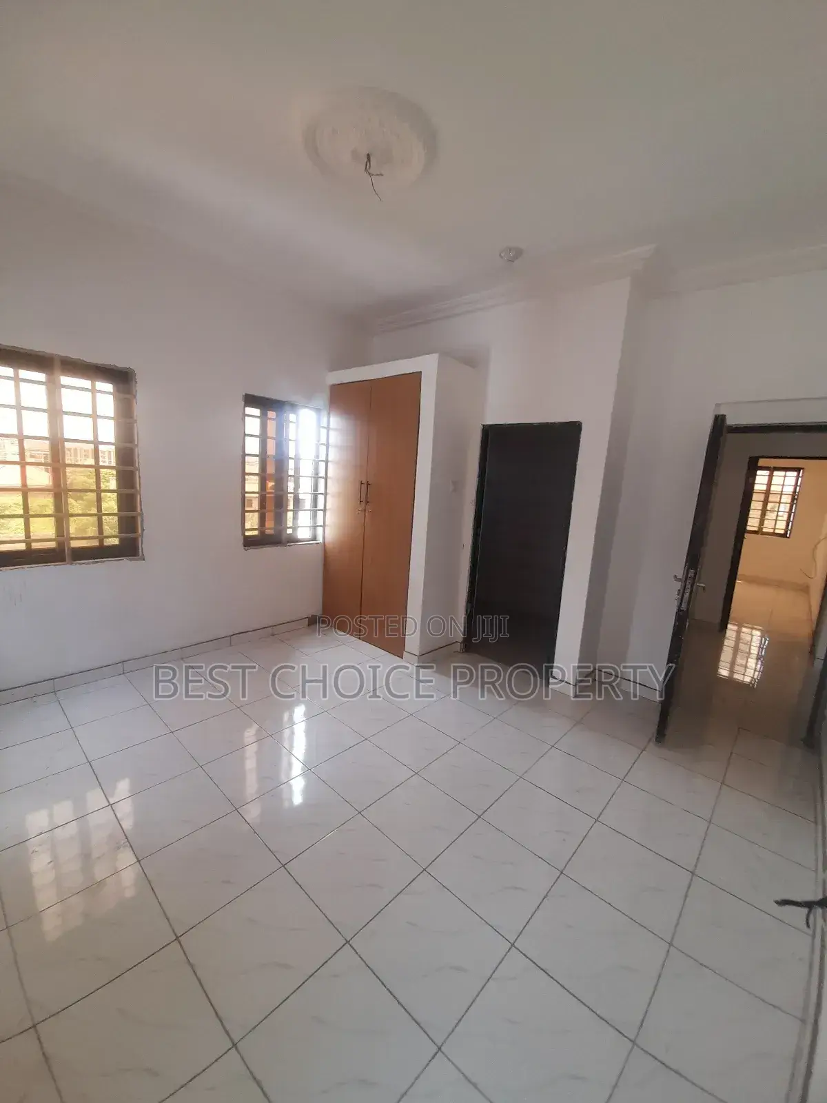 2bdrm Apartment in Lakeside for rent in Lake Side Estate