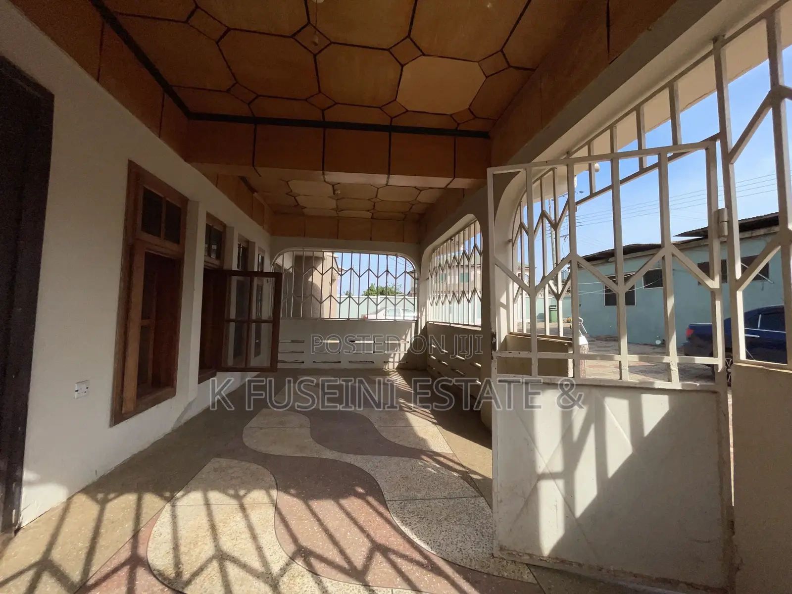 8bdrm House in K Fuseini Estate, Kumasi Metropolitan for sale in Kumasi Metropolitan