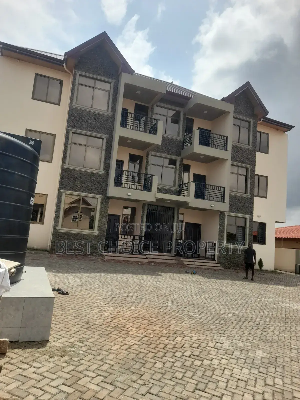 2bdrm Apartment in Adenta Frahfrah, Frafraha for rent in Frafraha