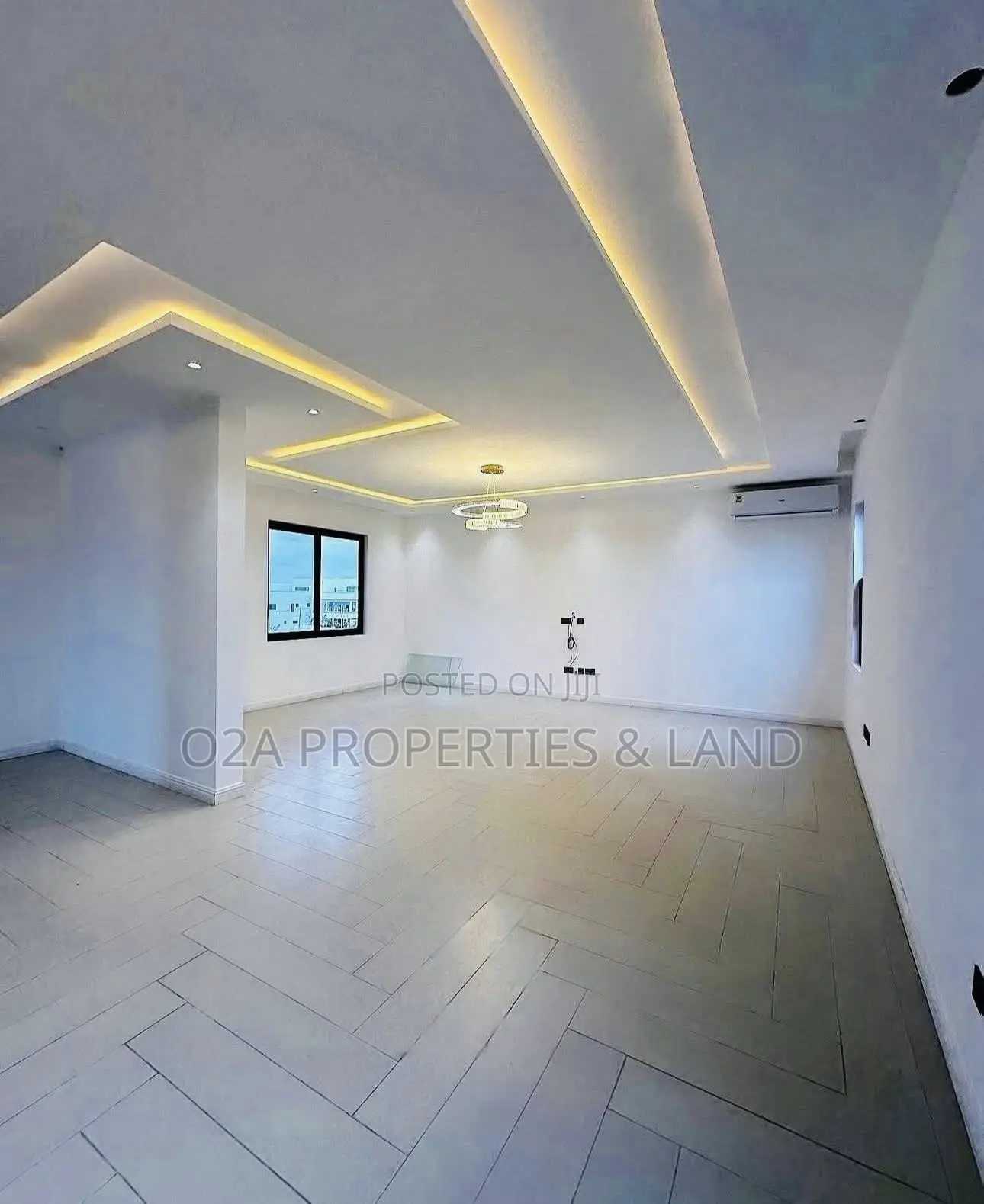 4bdrm House in East Legon, American House for sale in American House
