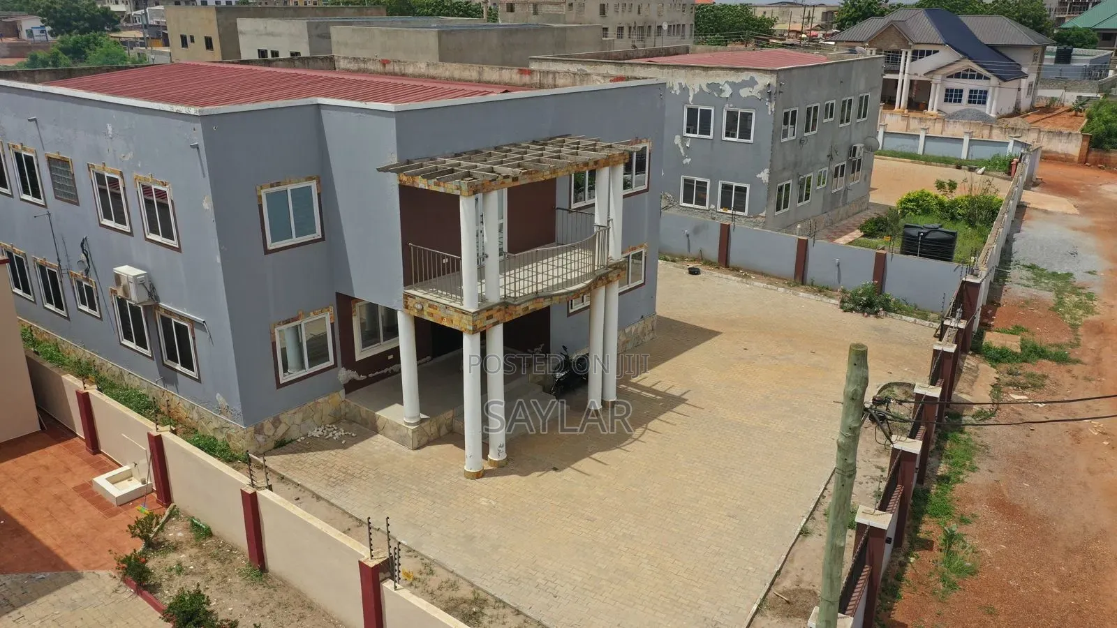 5bdrm Condo in Enjoyy Estates, Accra Metropolitan for sale in Accra Metropolitan
