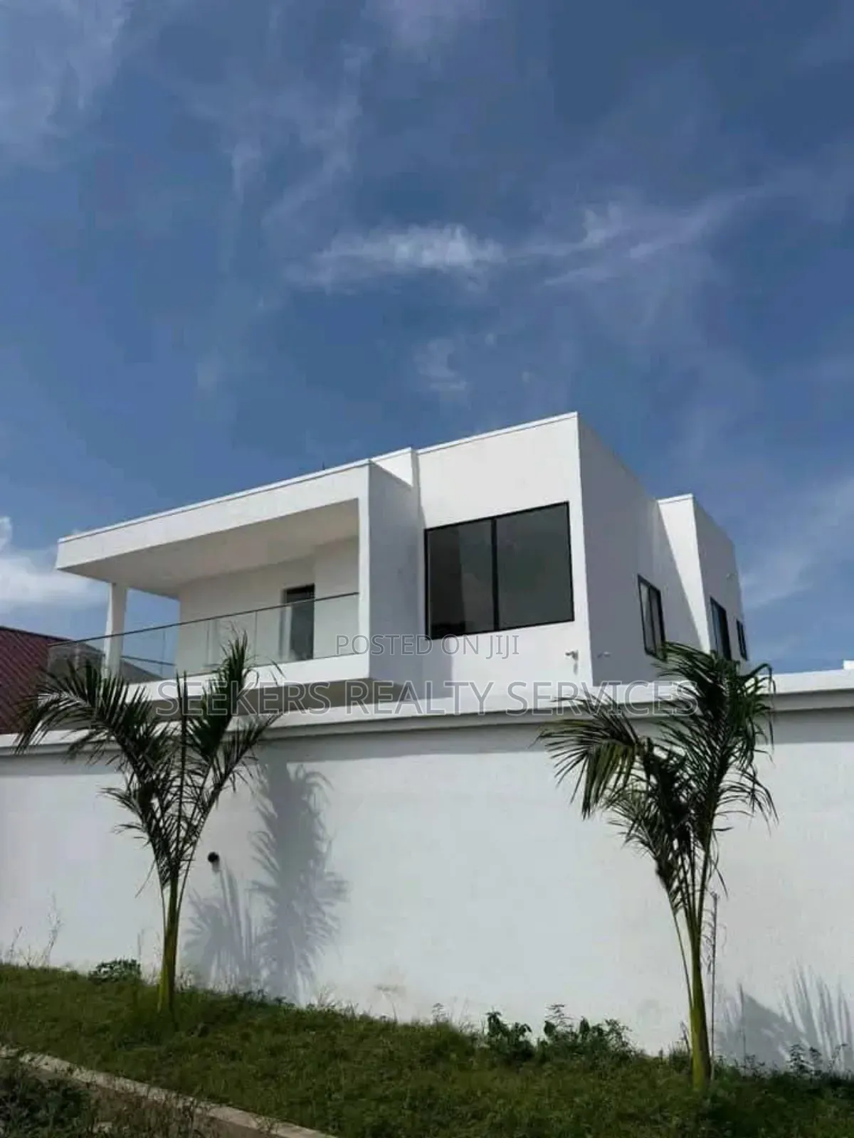4bdrm Townhouse/Terrace in Seekers Realty, Accra Metropolitan for sale in Accra Metropolitan