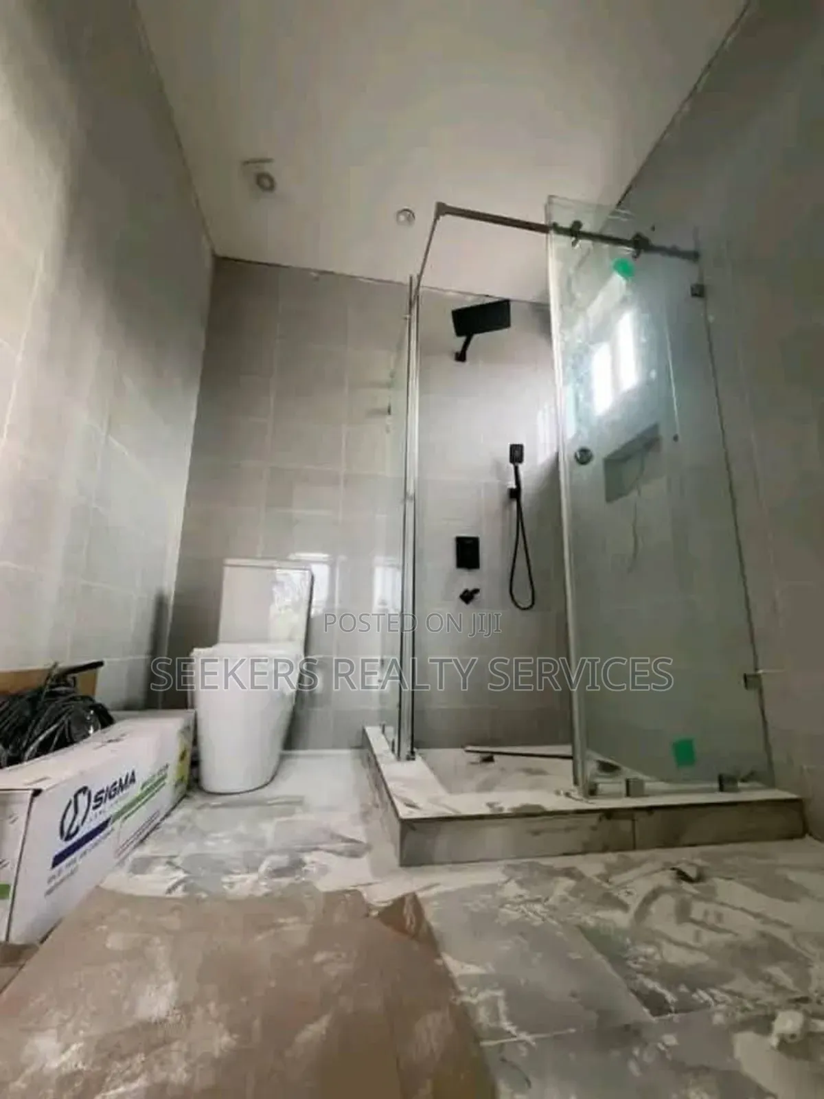 4bdrm Townhouse/Terrace in Seekers Realty, Accra Metropolitan for sale in Accra Metropolitan