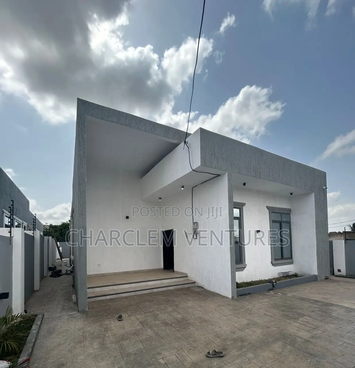 3bdrm House in Charclem Ventures, Accra Metropolitan for sale in Accra Metropolitan