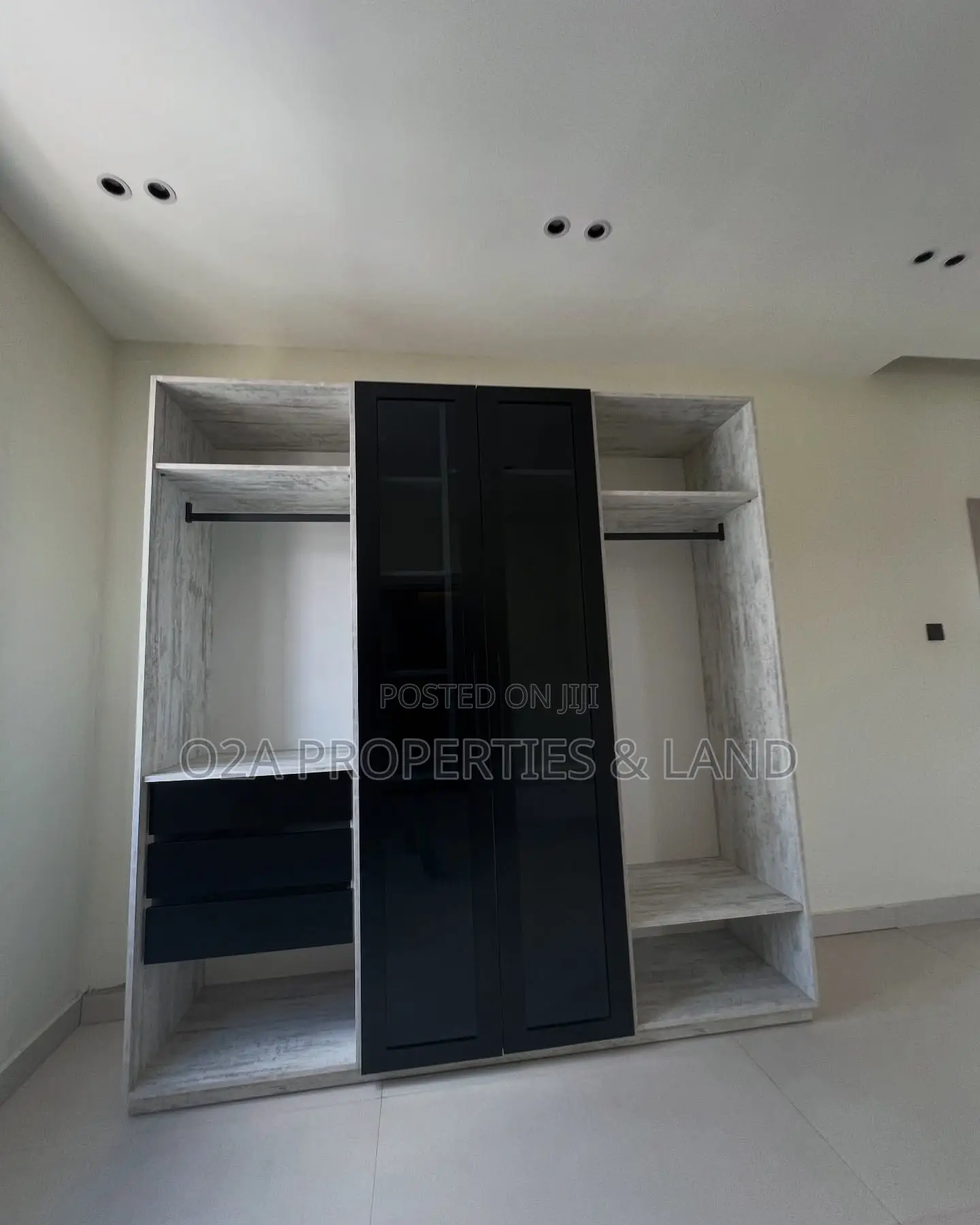 2bdrm House in Dzorwulu for sale in Dzorwulu