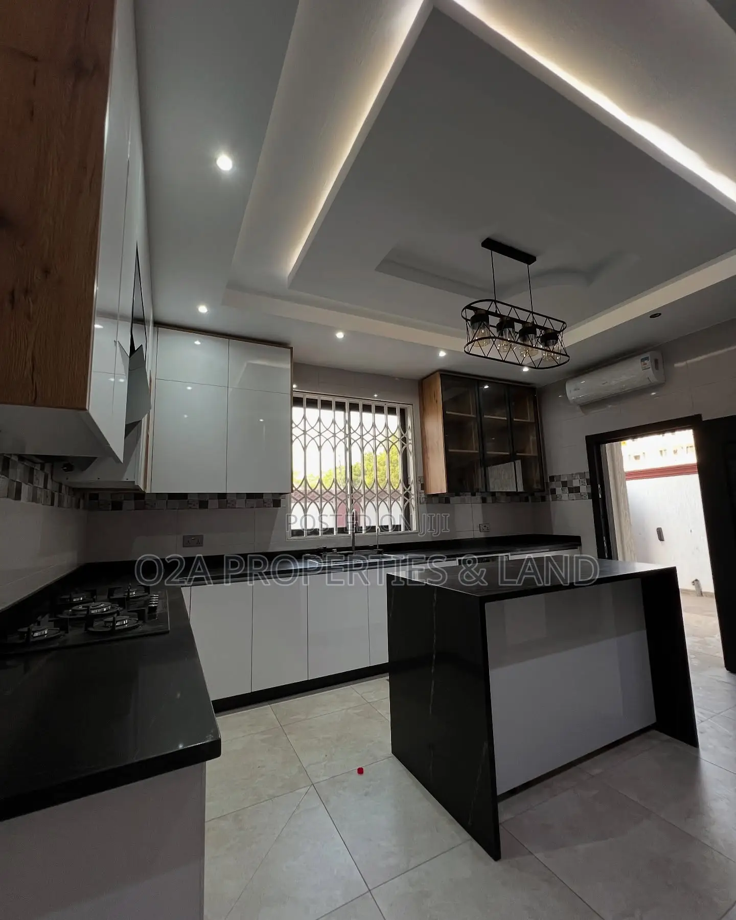 4bdrm House in Legon Ogbojo, New Site for sale in New Site
