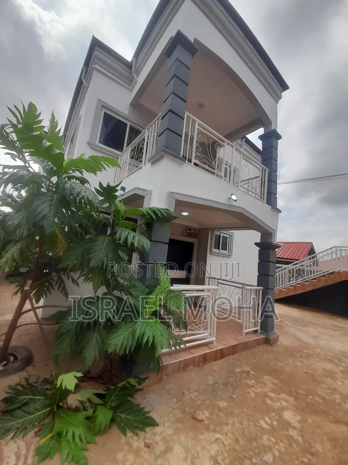 3bdrm Apartment in Obolo Junction, New Legon for rent in New Legon