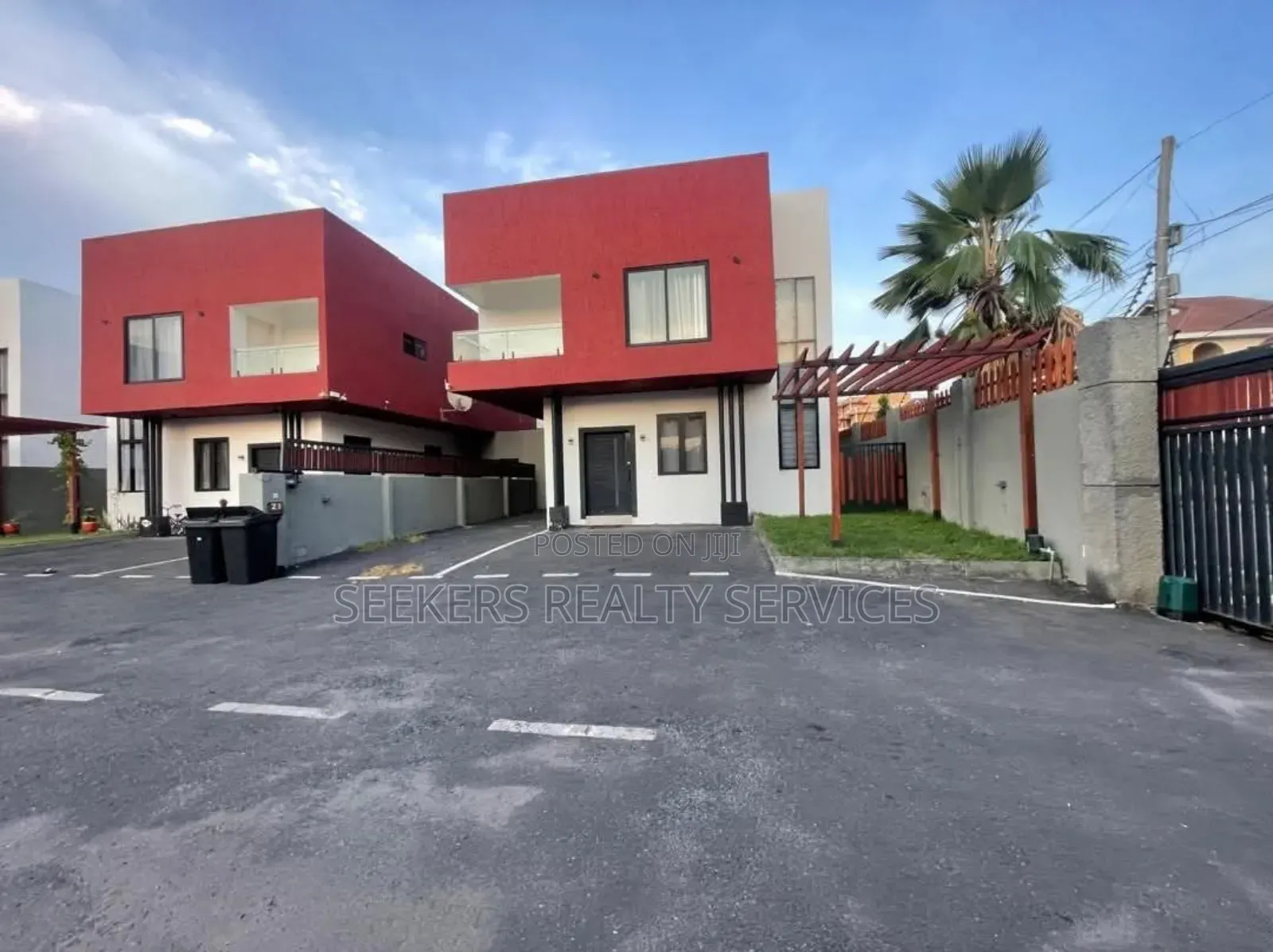 4bdrm Townhouse / Terrace in Seekers Realty, East Legon for rent in East Legon