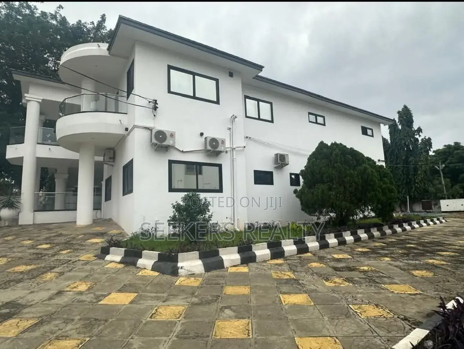 7bdrm House in Seekers Realty Airport Residential Area for rent in Airport Residential Area