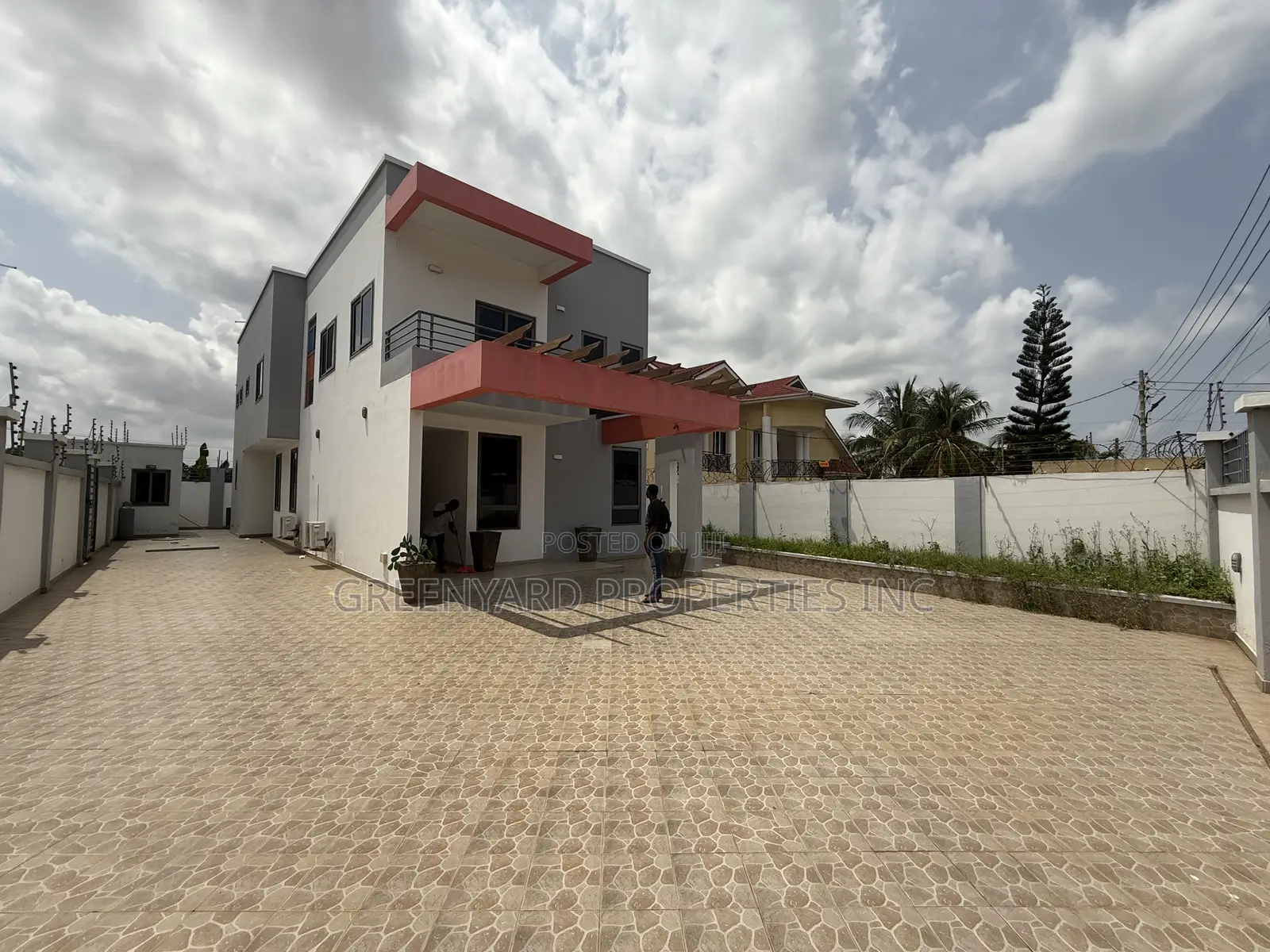 5bdrm House in Adjiringanor, East Legon for rent in East Legon