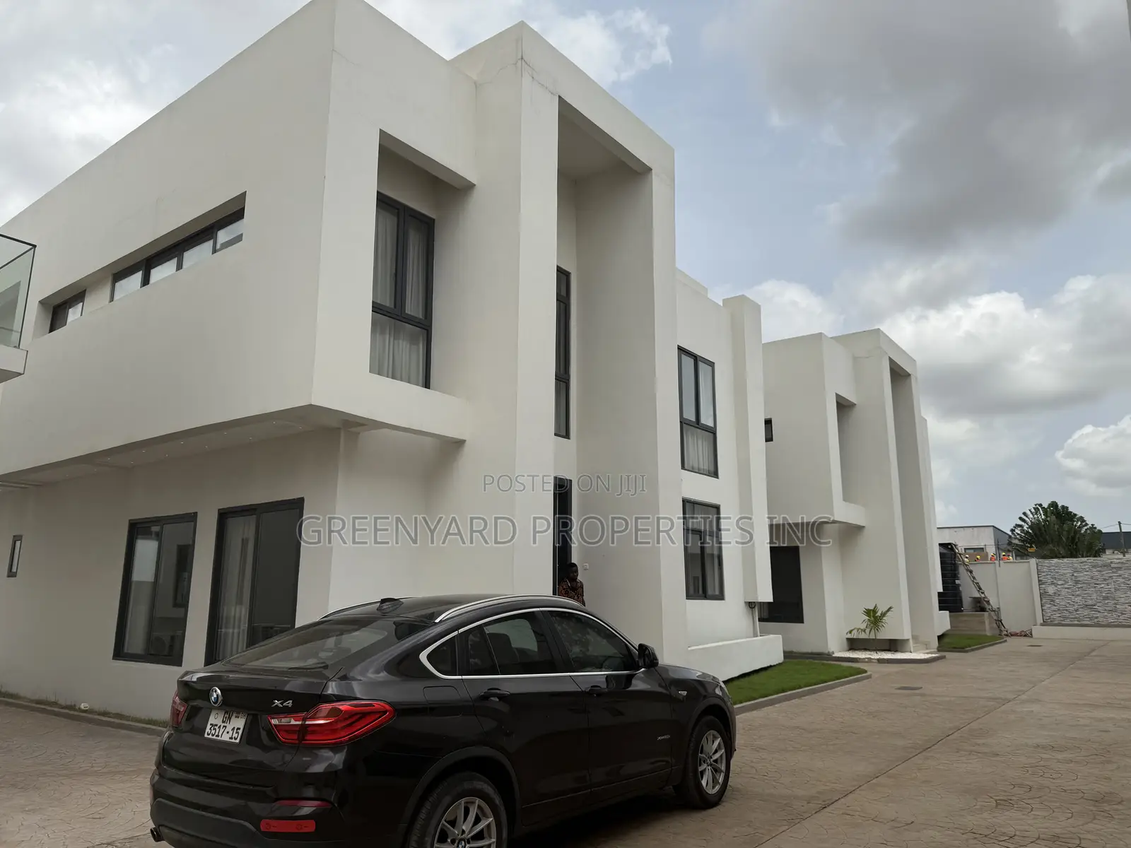 5bdrm Townhouse / Terrace in Adjiringanor, East Legon for rent in East Legon