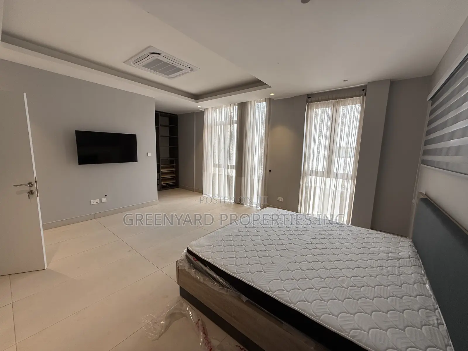 5bdrm Townhouse / Terrace in Adjiringanor, East Legon for rent in East Legon