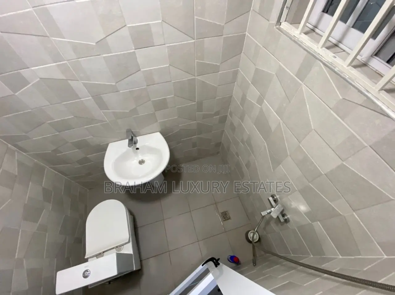 2bdrm Apartment in Braham Luxury Tseaddo for rent in Tseaddo