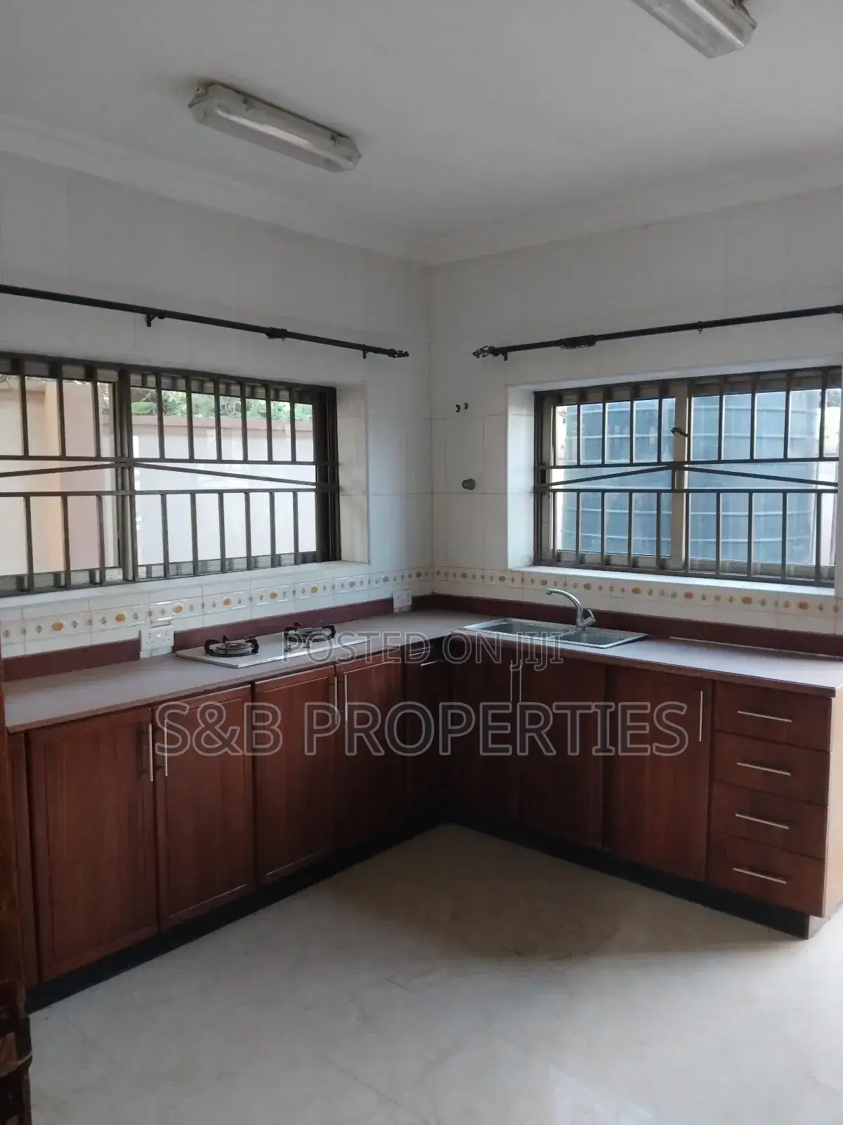 4bdrm House in Ashomang Estate for rent in Ashomang Estate