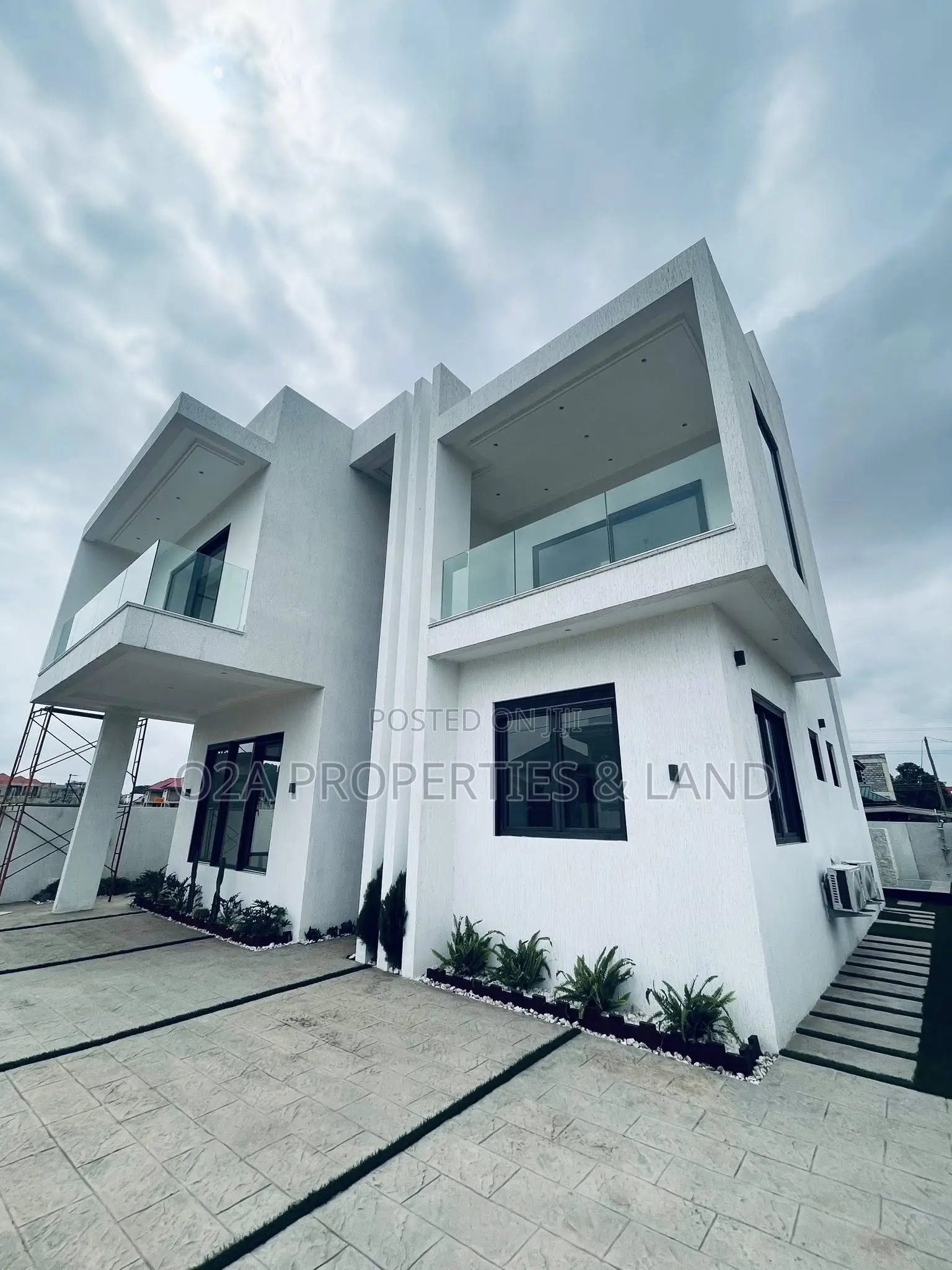 4bdrm House in East Legon, Bawaleshie for sale in Bawaleshie