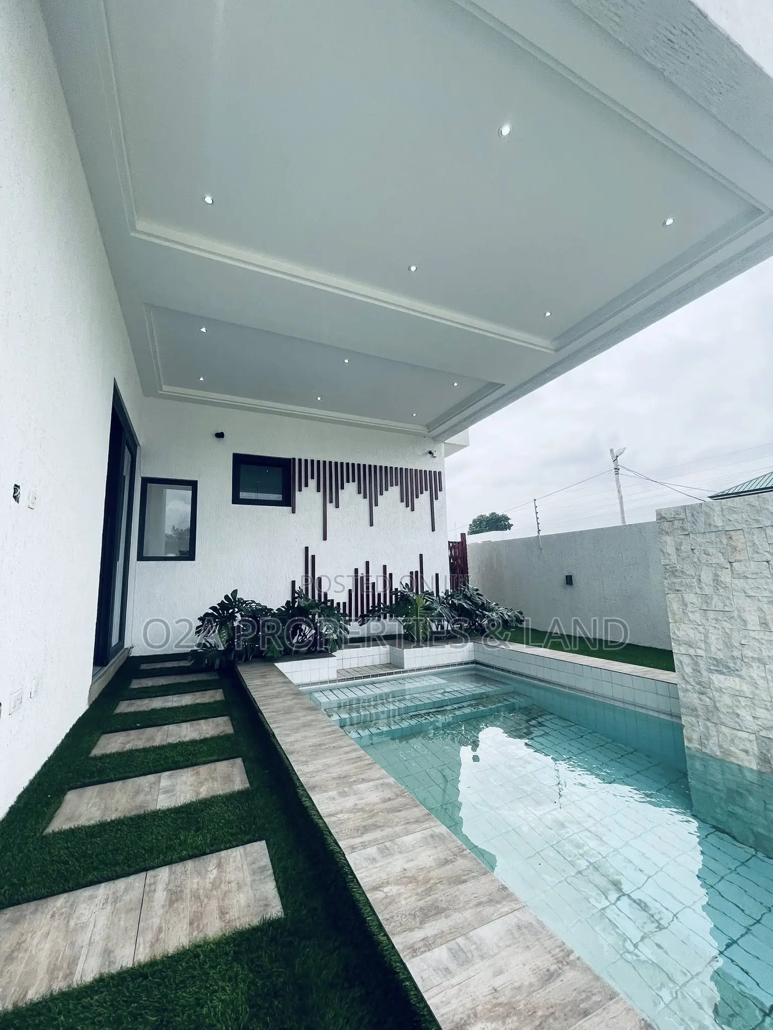 4bdrm House in East Legon, Bawaleshie for sale in Bawaleshie