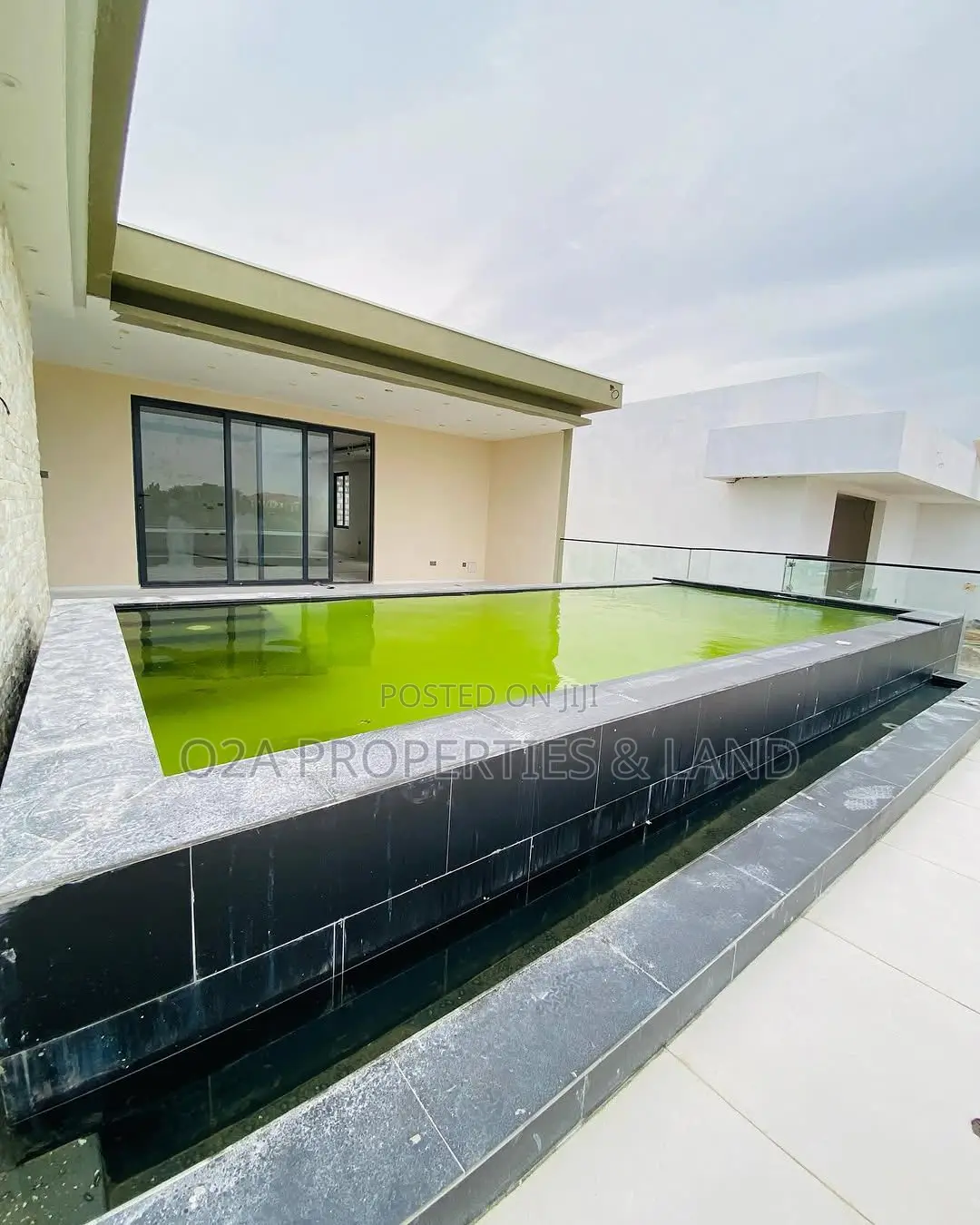 5bdrm House in East Legon, American House for sale in American House