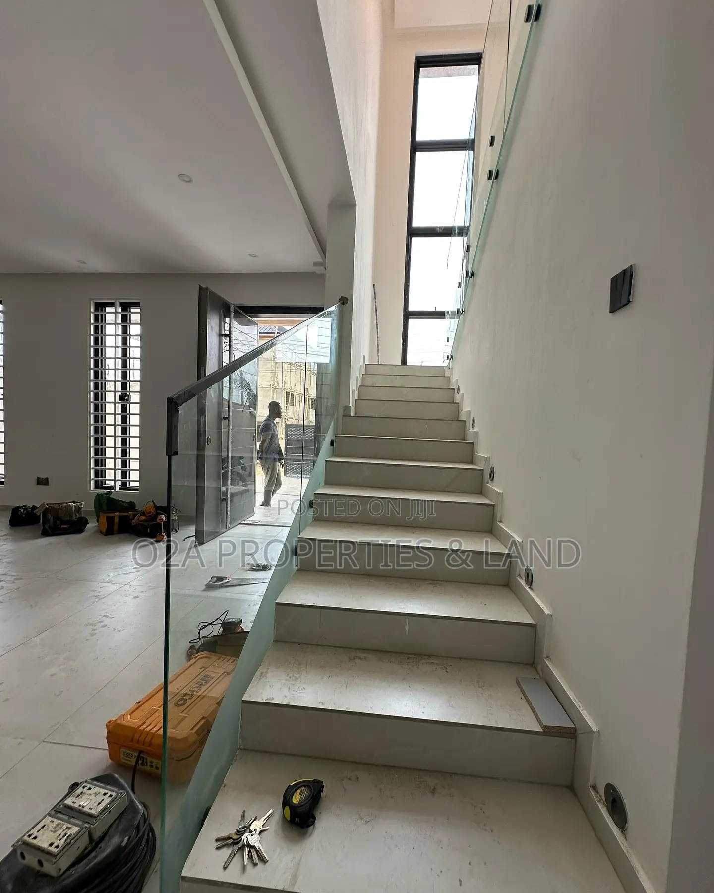 4bdrm House in Lakeside Estate for sale in Lake Side Estate