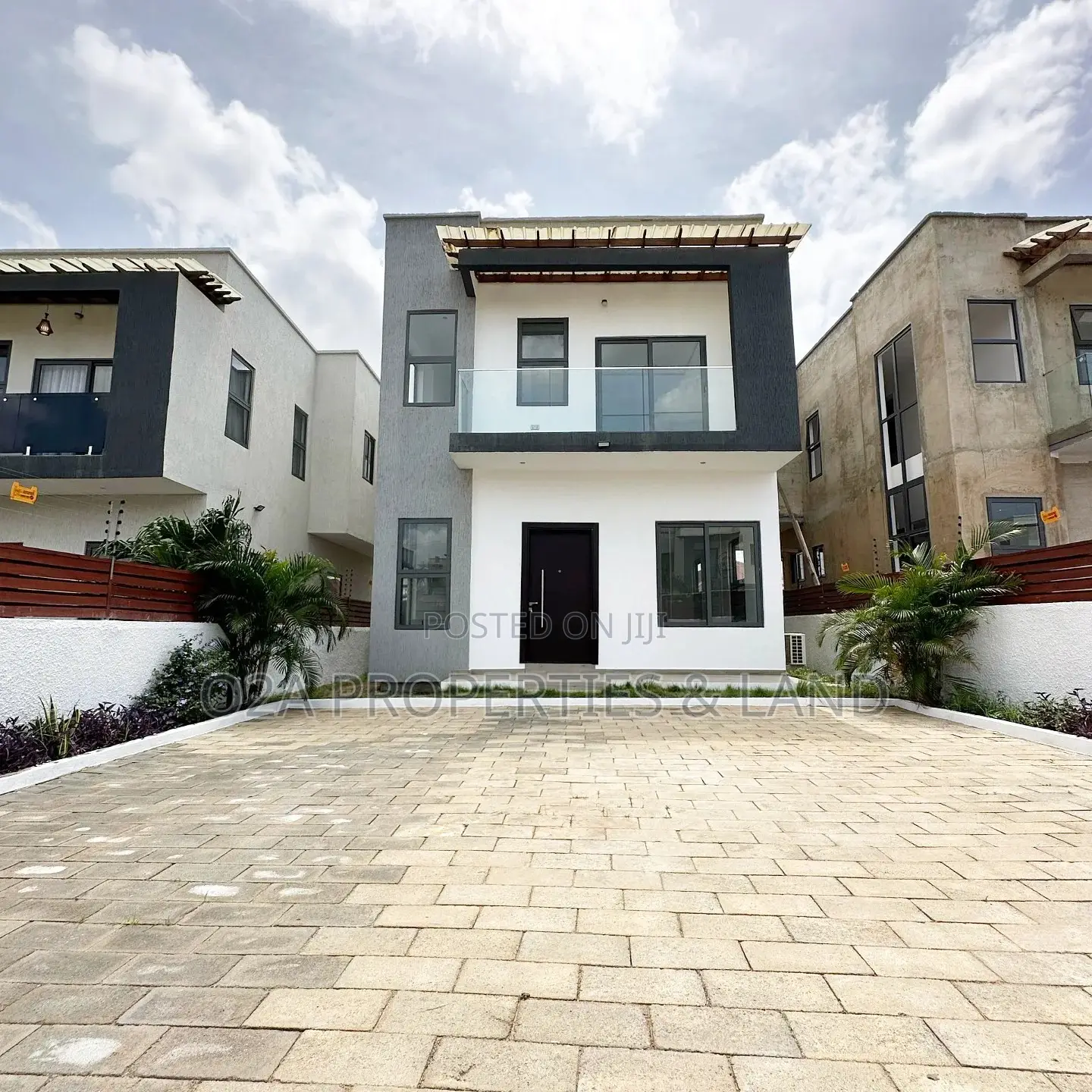 3bdrm House in East Legon Hills, Bawaleshie for sale in Bawaleshie