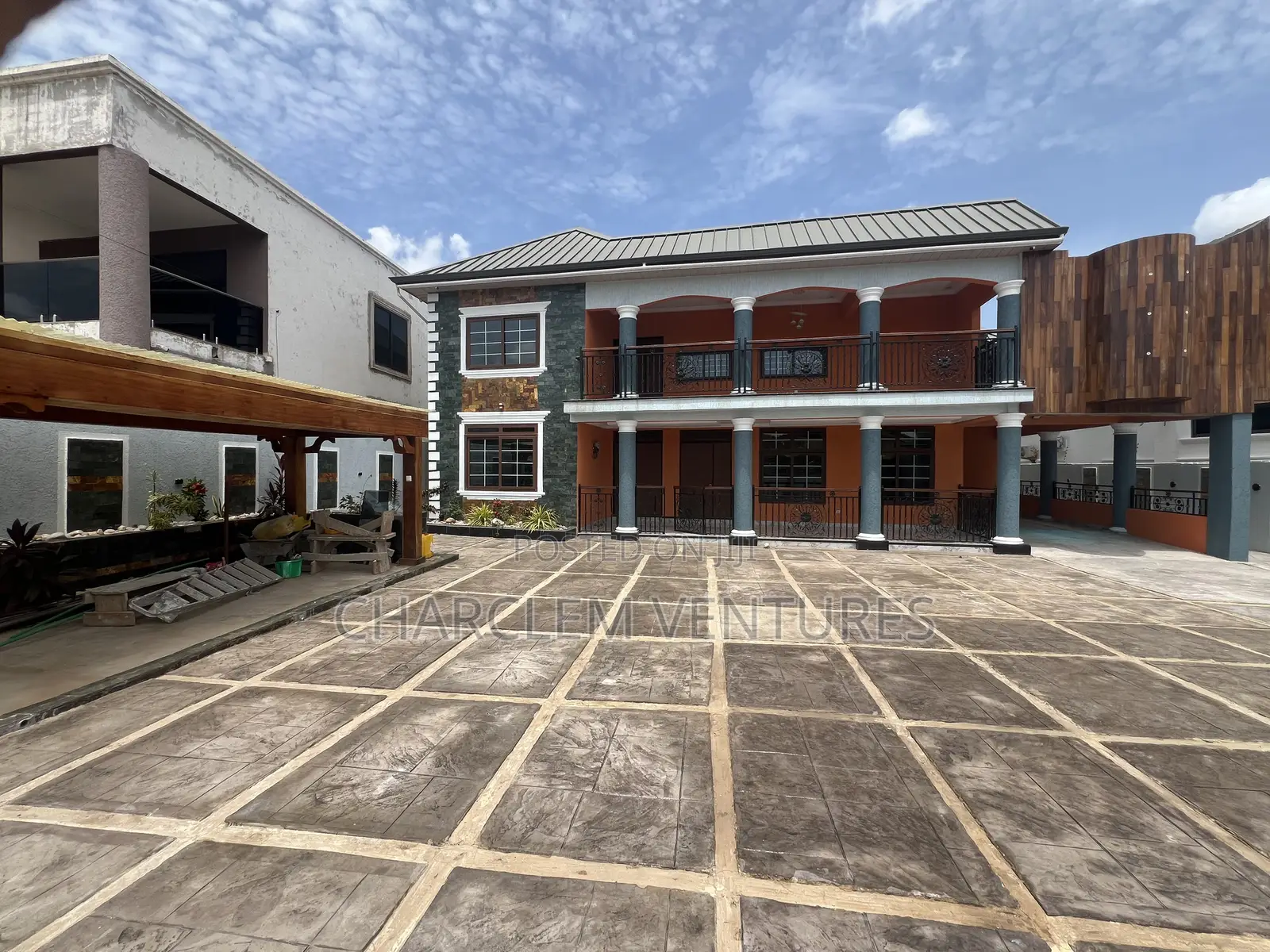 5bdrm House in Charclem Ventures, Adjiriganor for rent in Adjiriganor