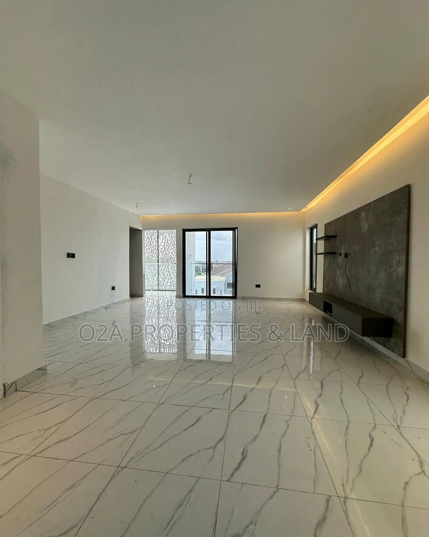 6bdrm House in Legon Adjiringanor, Ability for sale in Ability
