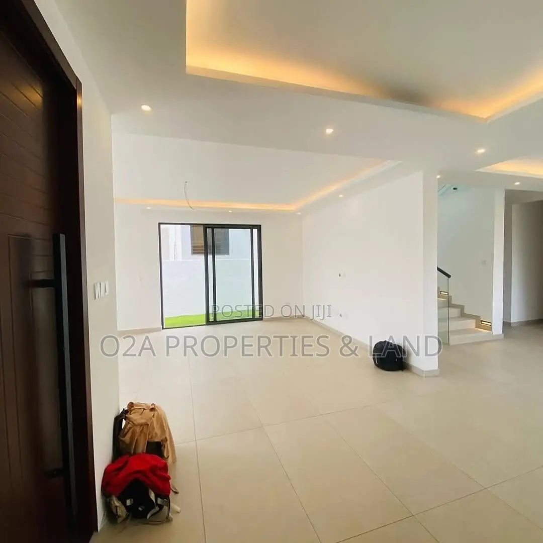 4bdrm House in Spintex, Baatsona Total for sale in Baatsona Total