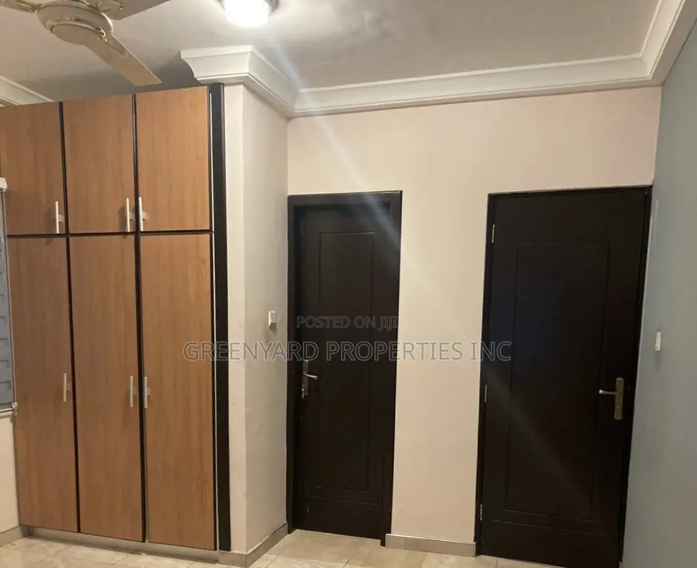4bdrm House in Lakeside for rent in Lake Side Estate
