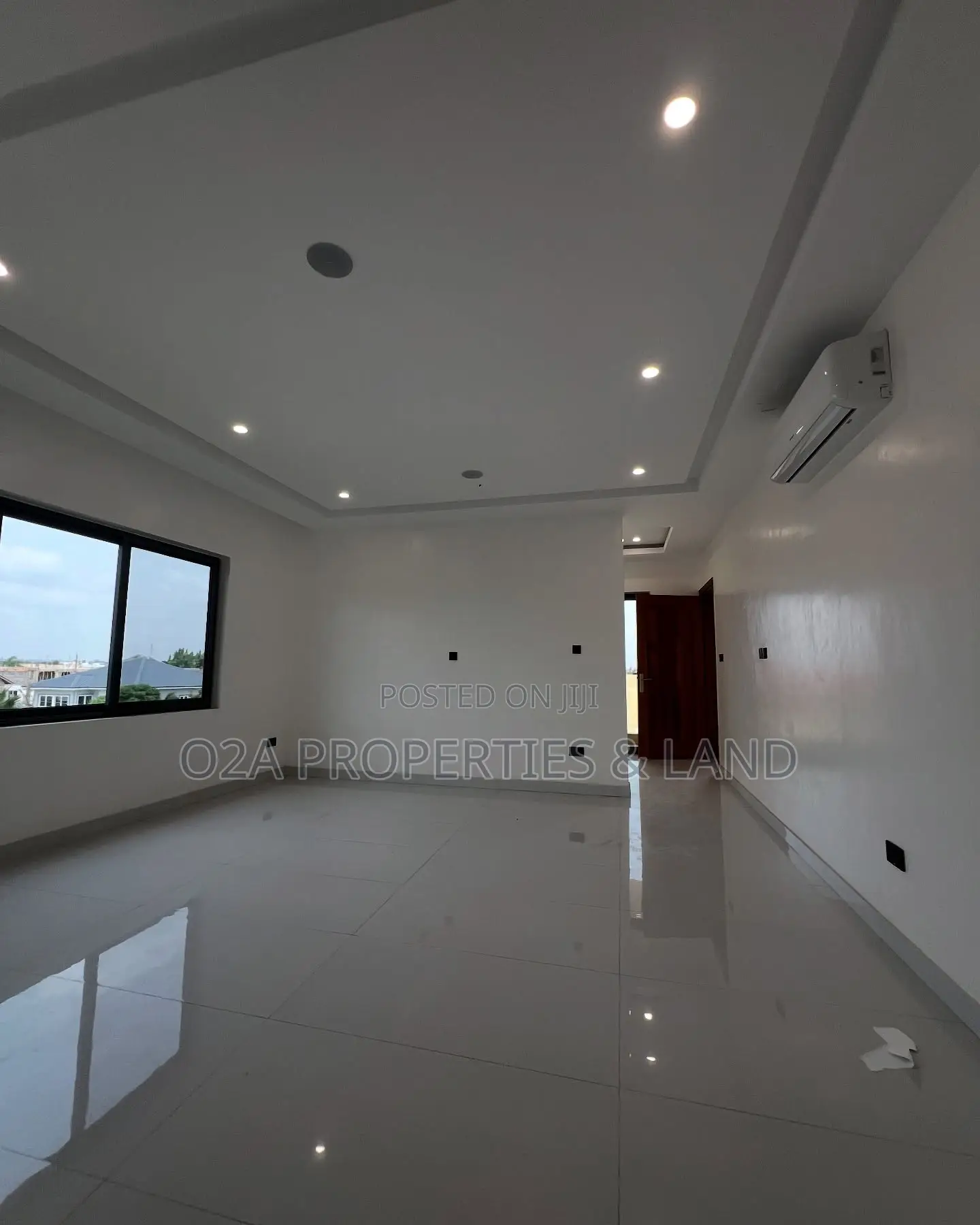 5bdrm House in East Legon, Bawaleshie for sale in Bawaleshie