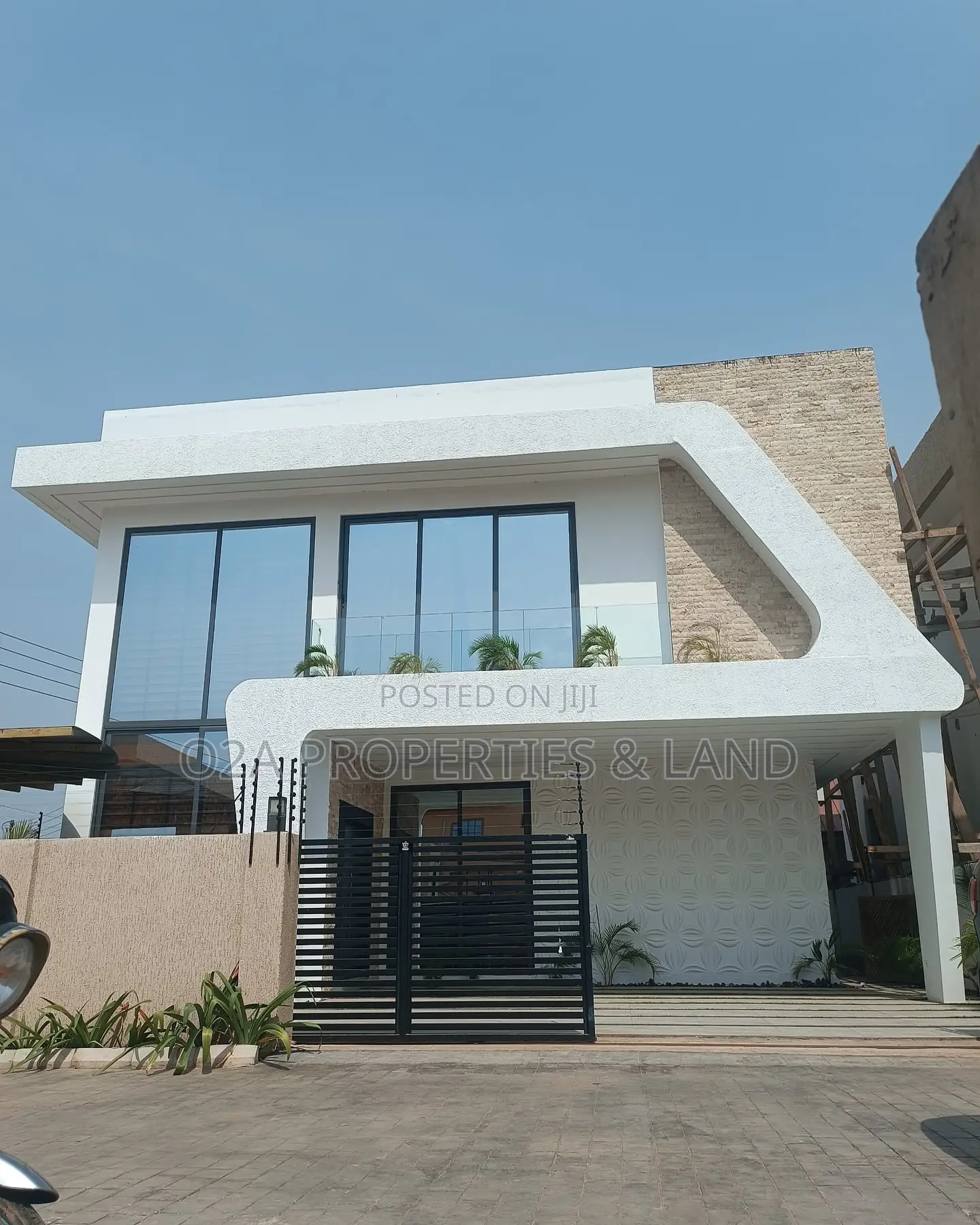 3bdrm House in Achimota, Mile 7 for sale in Mile 7