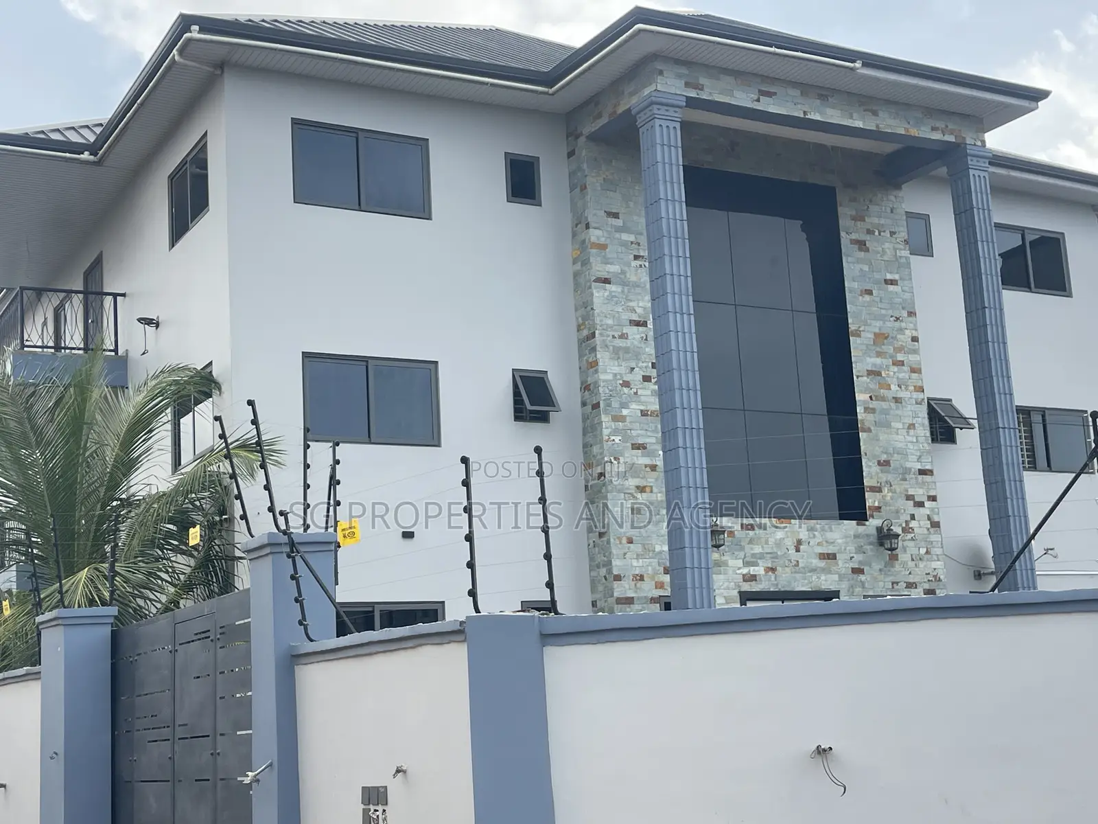 2bdrm Apartment in Com 19, Spintex for rent in Spintex
