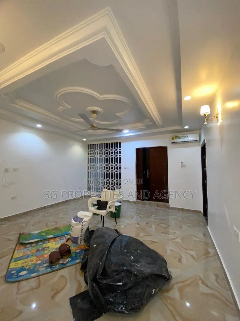 2bdrm Apartment in East Airport, Spintex for rent in Spintex