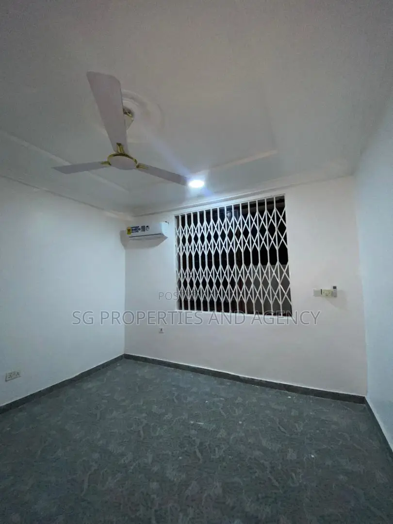 2bdrm Apartment in East Airport, Spintex for rent in Spintex