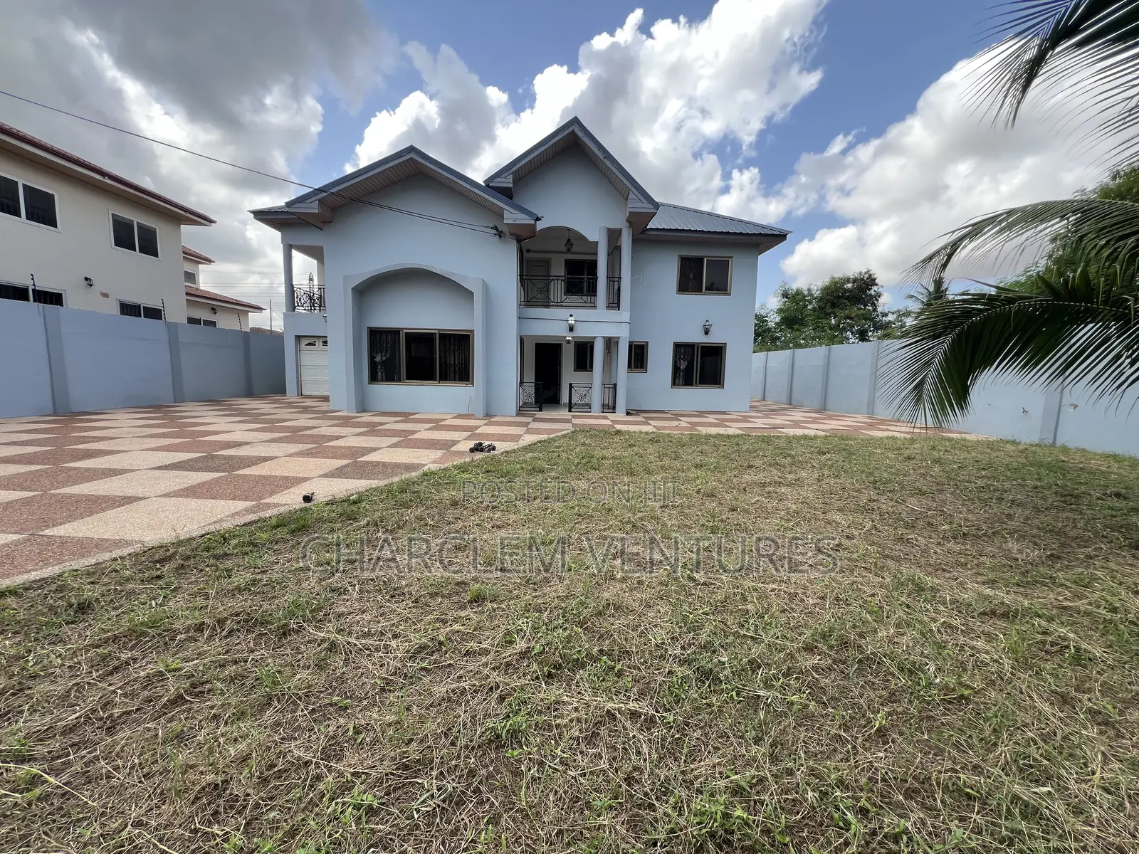 4bdrm House in Charclem Ventures, Adjiriganor for sale in Adjiriganor