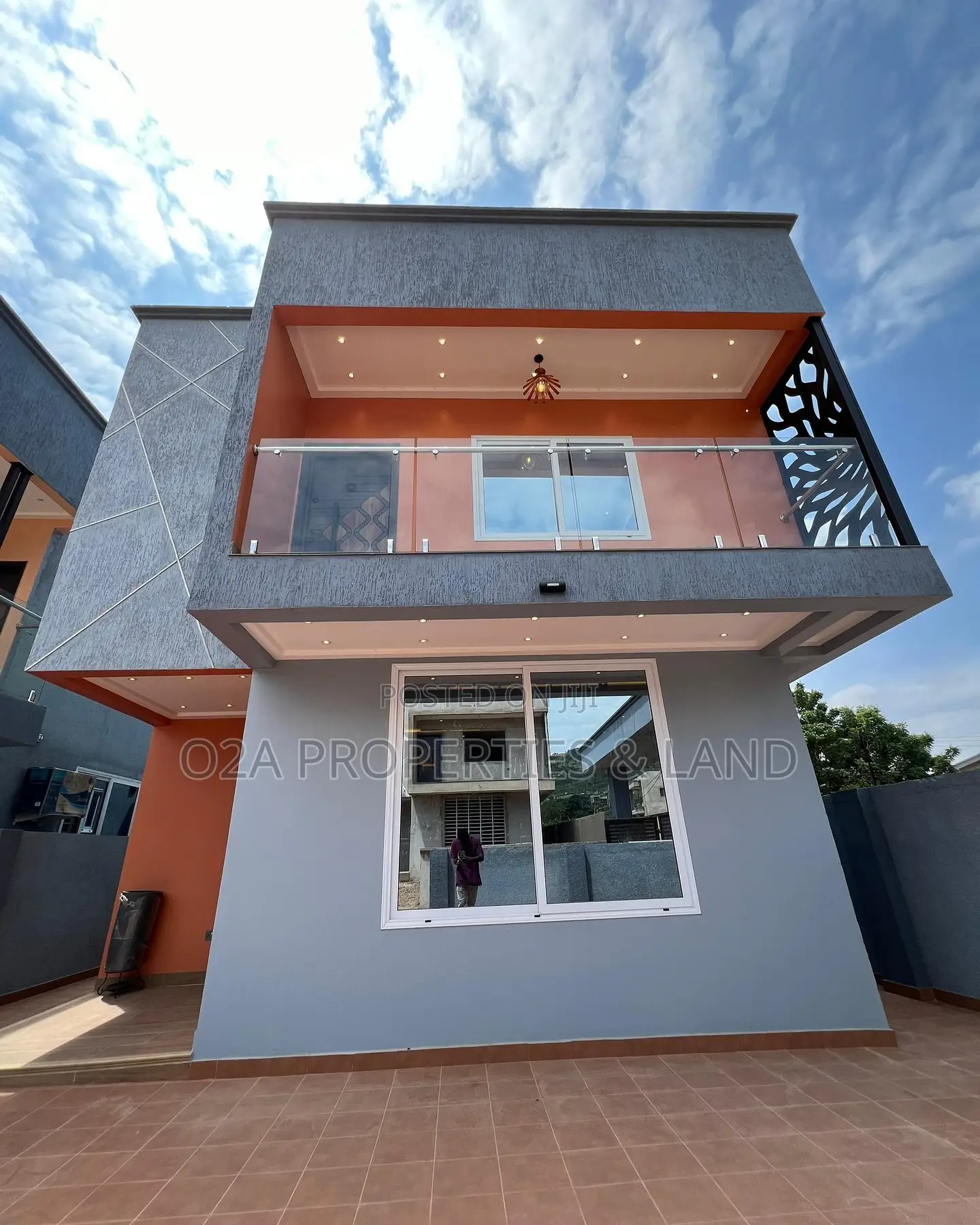 3bdrm House in Adenta, Barrier for sale in Barrier