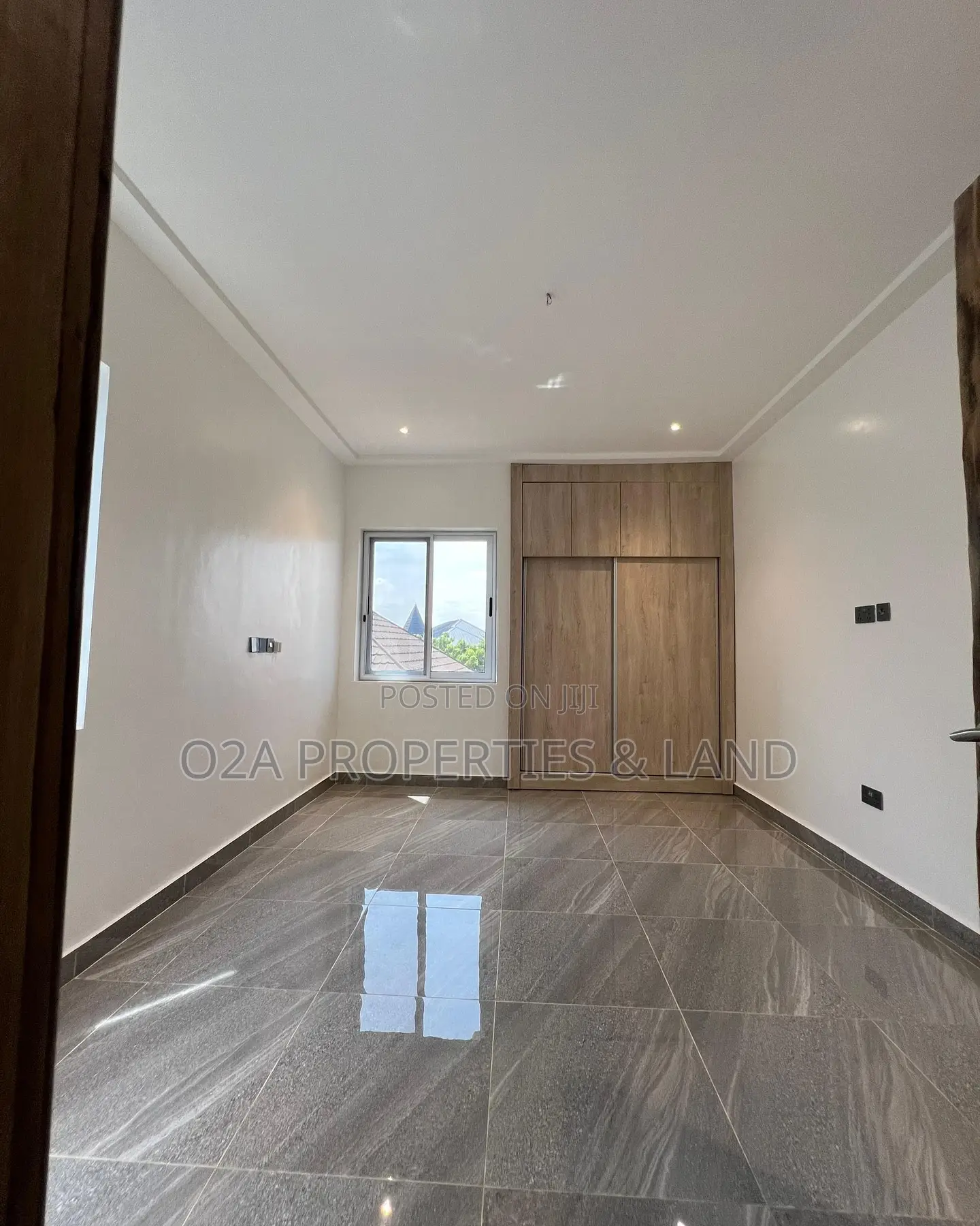 3bdrm House in Adenta, Barrier for sale in Barrier