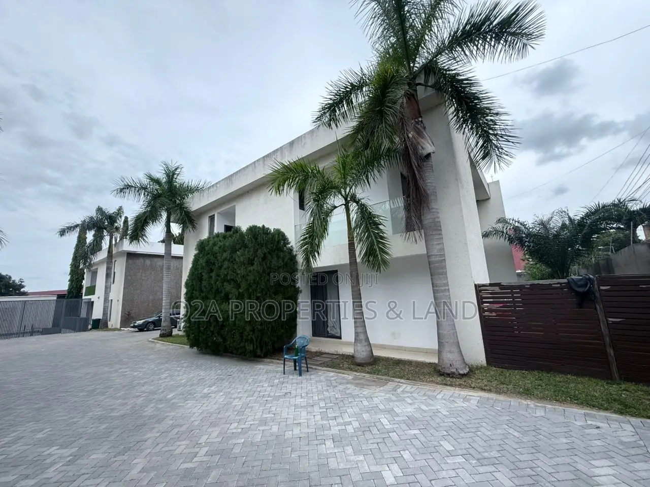 3bdrm Townhouse / Terrace in Ridge for rent in North Ridge
