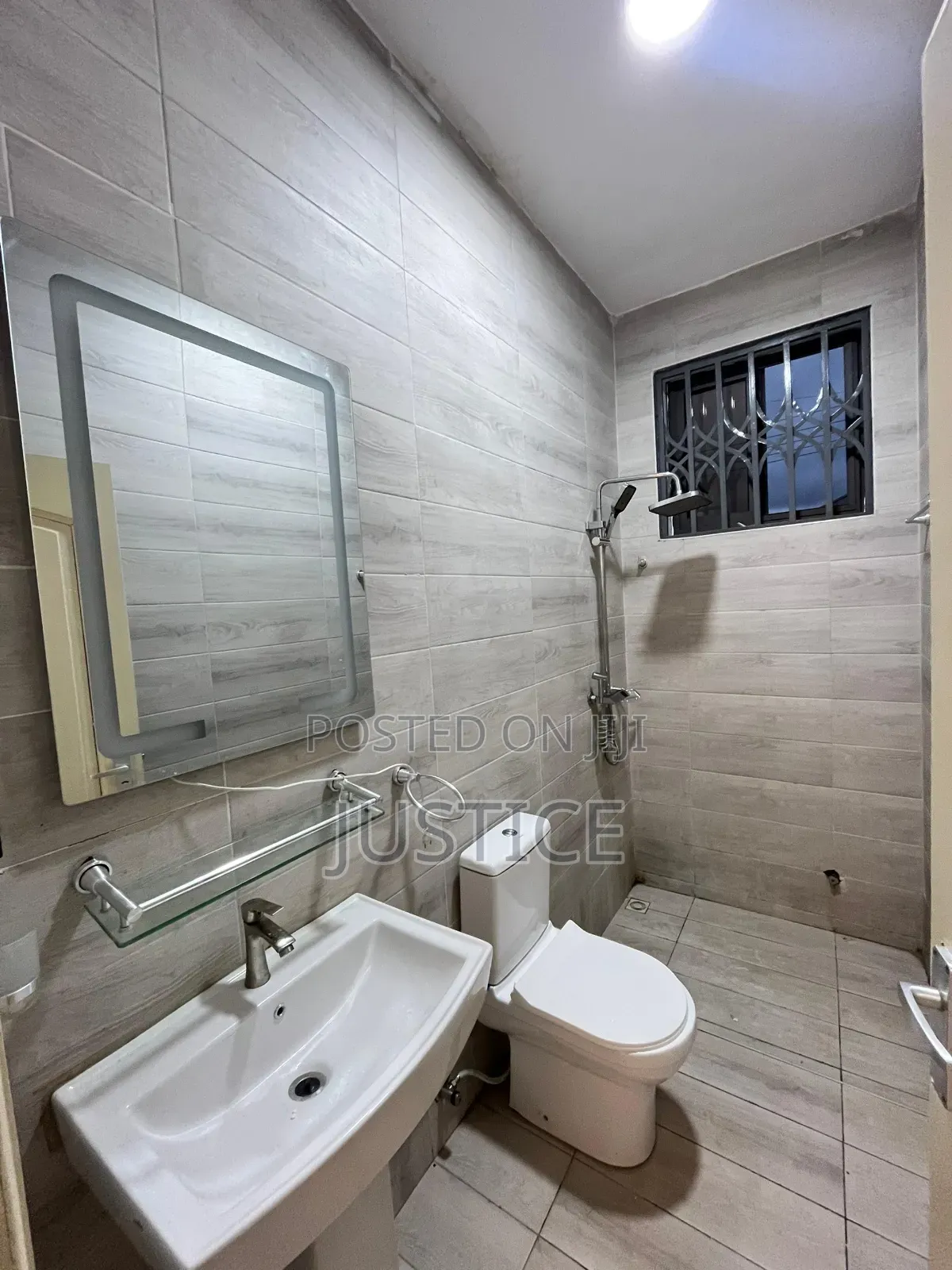 2bdrm Apartment in Ashaley Botwe, Nmai-Dzorn for rent in Nmai-Dzorn