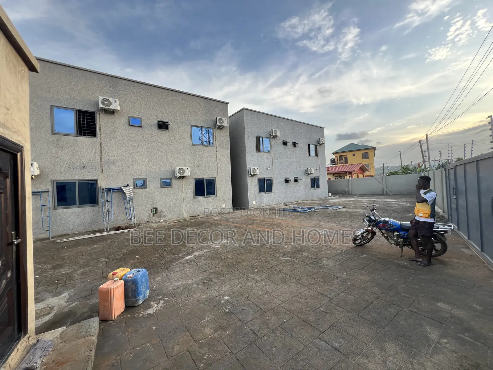 2bdrm Apartment in Bee Decor & Homes, Old Ashomang for rent in Old Ashomang