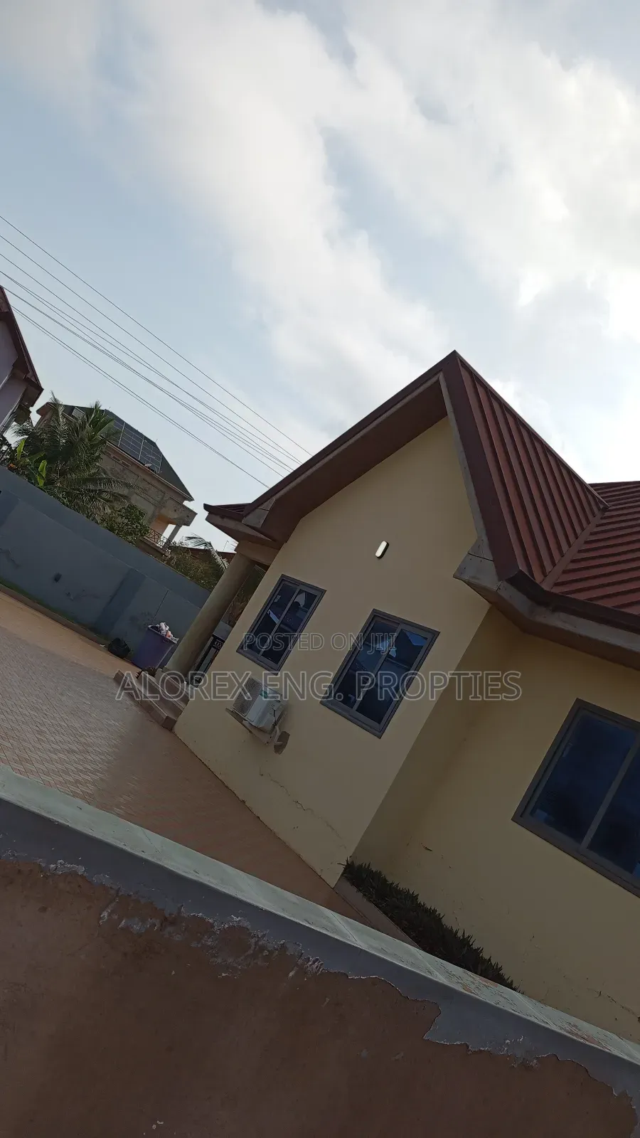 3bdrm House in Tipper Junction, Oyarifa for rent in Oyarifa