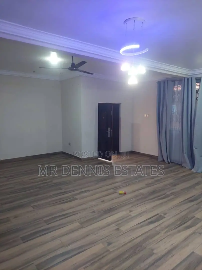 2bdrm Apartment in Westhills Mall Area for rent in West Hills Mall Area