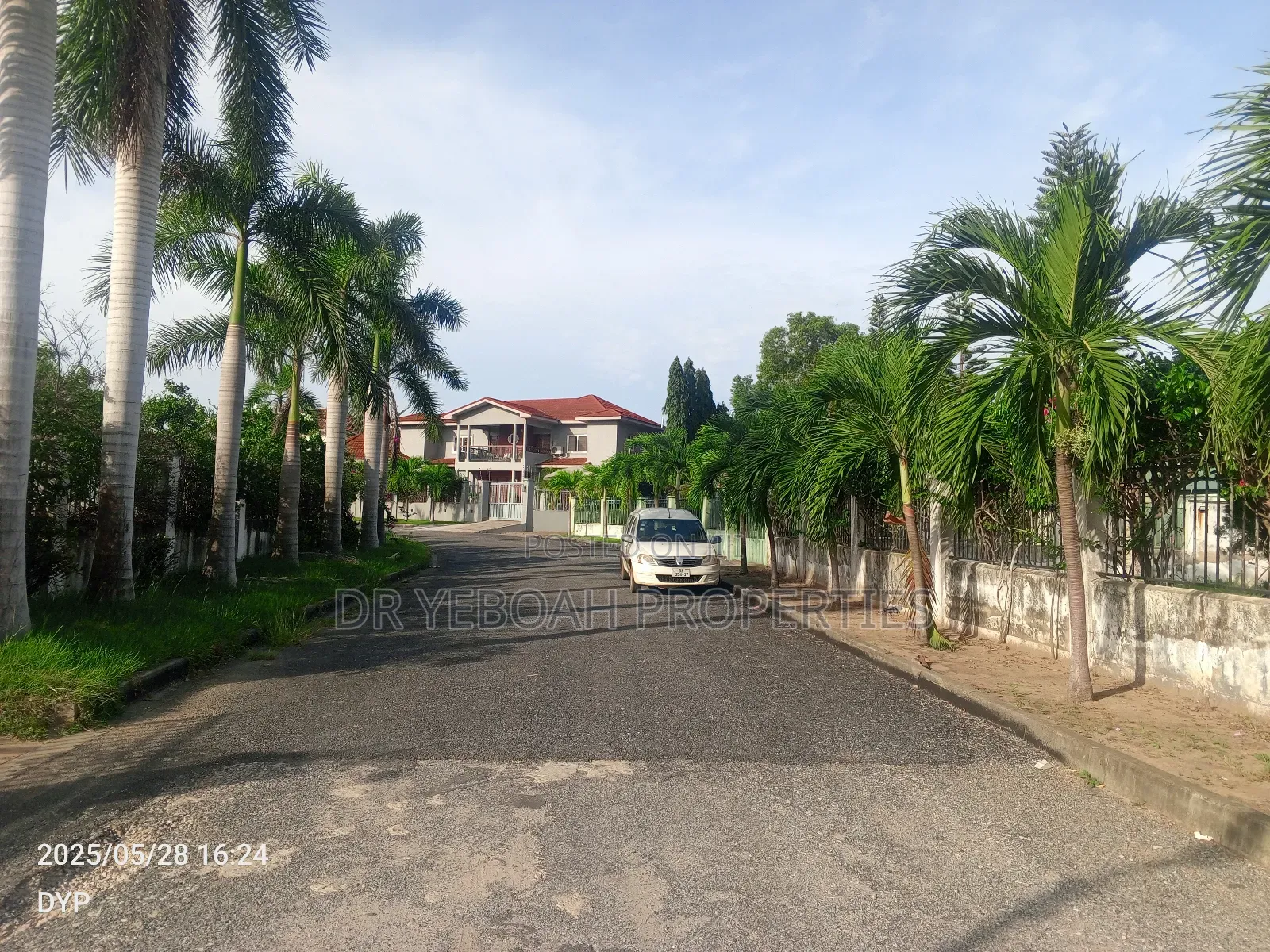 5bdrm Maisonette in Spintex:- 5 Bedrooms for rent in Spintex