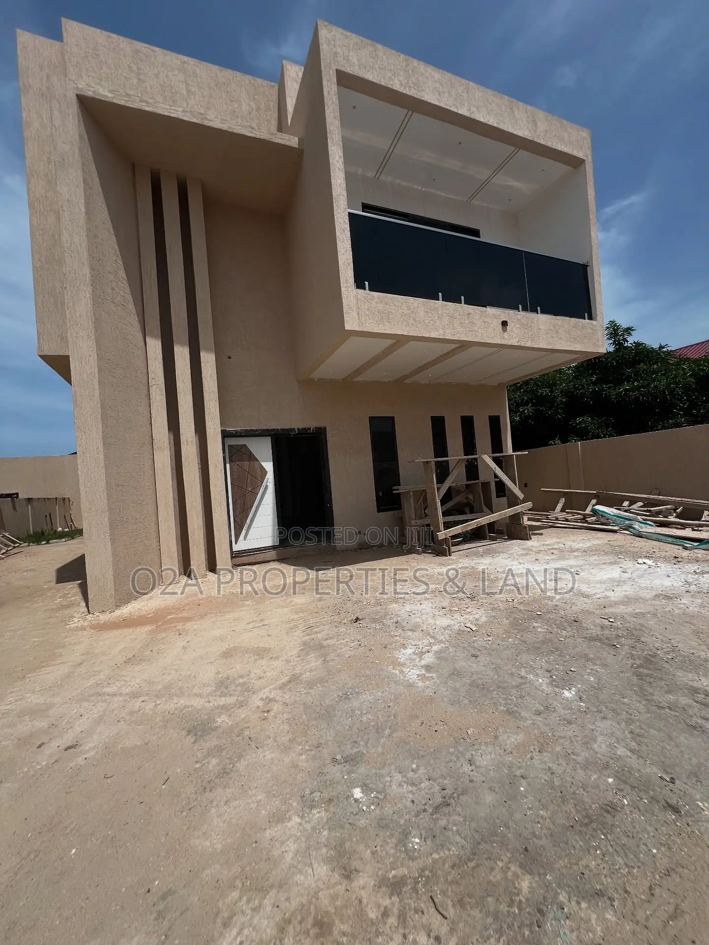 4bdrm House in Legon Adjiringanor, Ability for sale in Ability